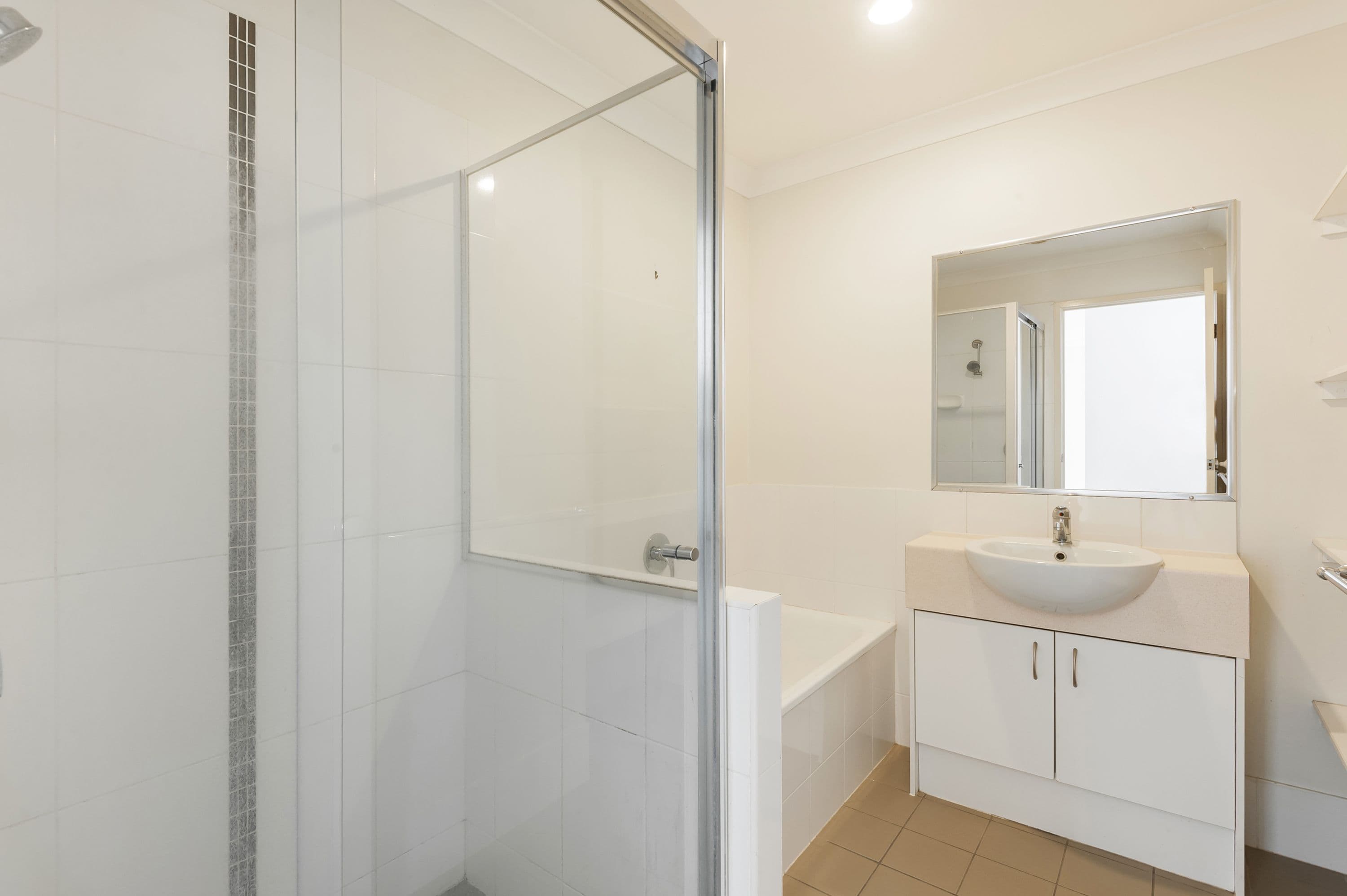 8 Rosegum Place, Redbank Plains QLD 4301, Redbank Plains - Thumbnail 8