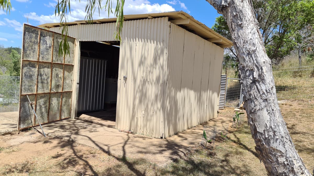 1 Hinton Street, MOUNT MORGAN, Mount Morgan - Thumbnail 2