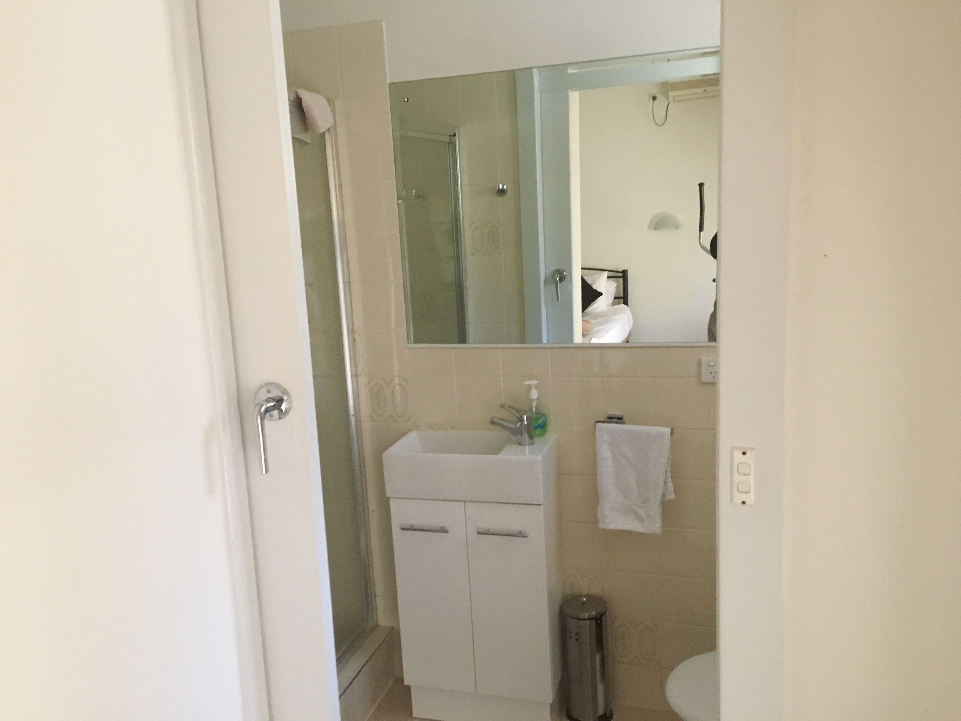 34 Lawford Crescent, Griffith - Thumbnail 3