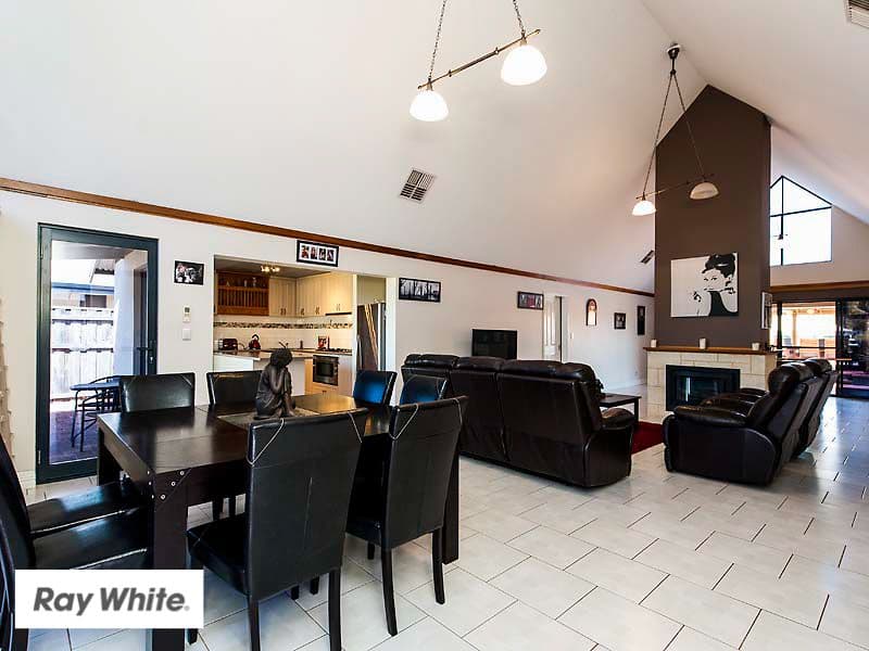 19 Woburn Park Avenue, Ellenbrook WA 6069, Ellenbrook - Thumbnail 7
