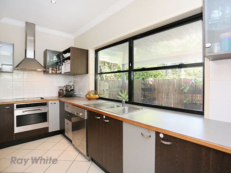 7 Vera Street, Toowong QLD 4066, Toowong - Thumbnail 2