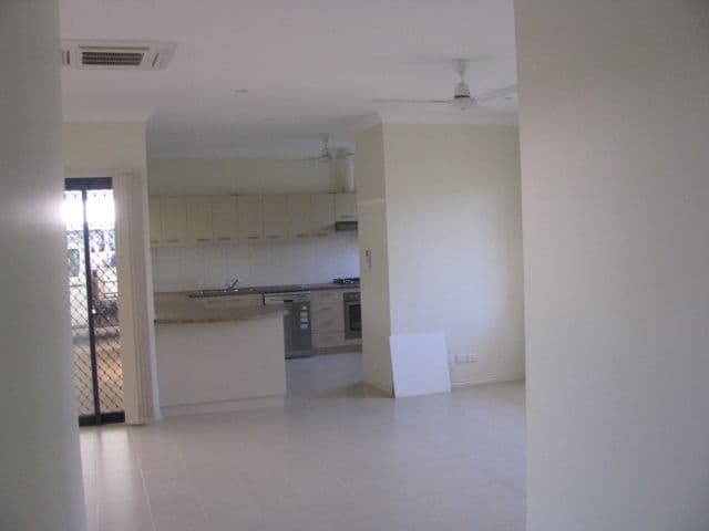 7 Phalarope Way, SOUTH HEDLAND WA 6722, South Hedland - Thumbnail 8