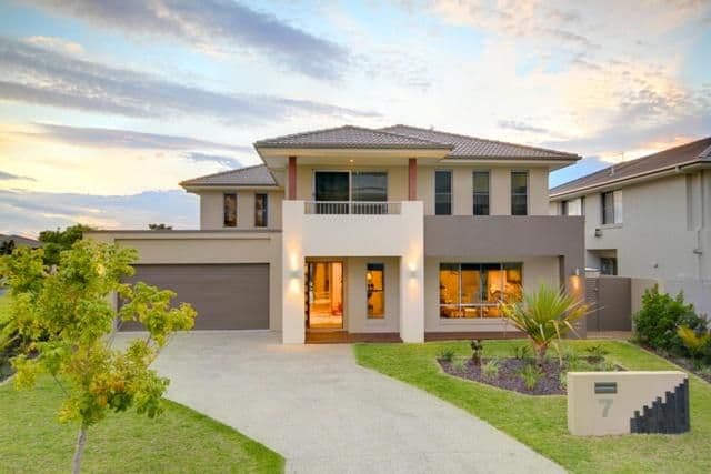 7 Edgewater Place, HELENSVALE QLD 4212, Helensvale - Image 1
