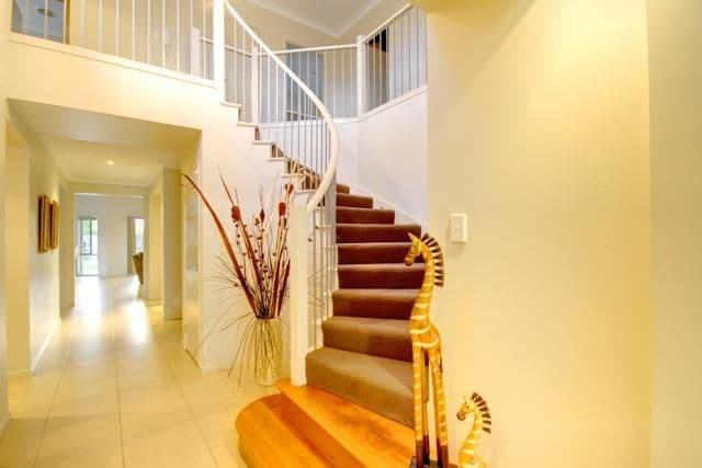 7 Edgewater Place, HELENSVALE QLD 4212, Helensvale - Thumbnail 6