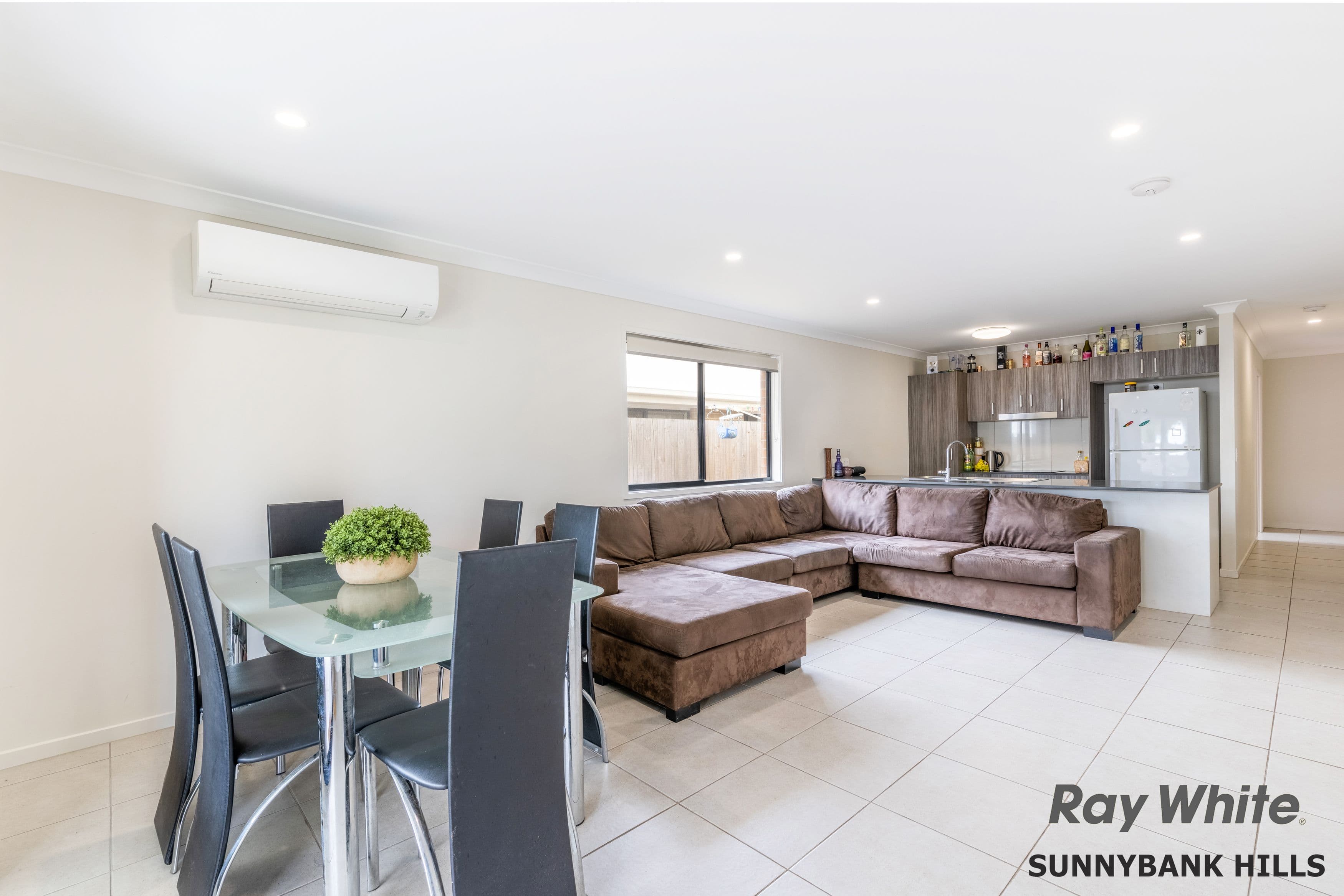 76 Tarong Avenue, North Lakes QLD 4509, North Lakes - Thumbnail 6
