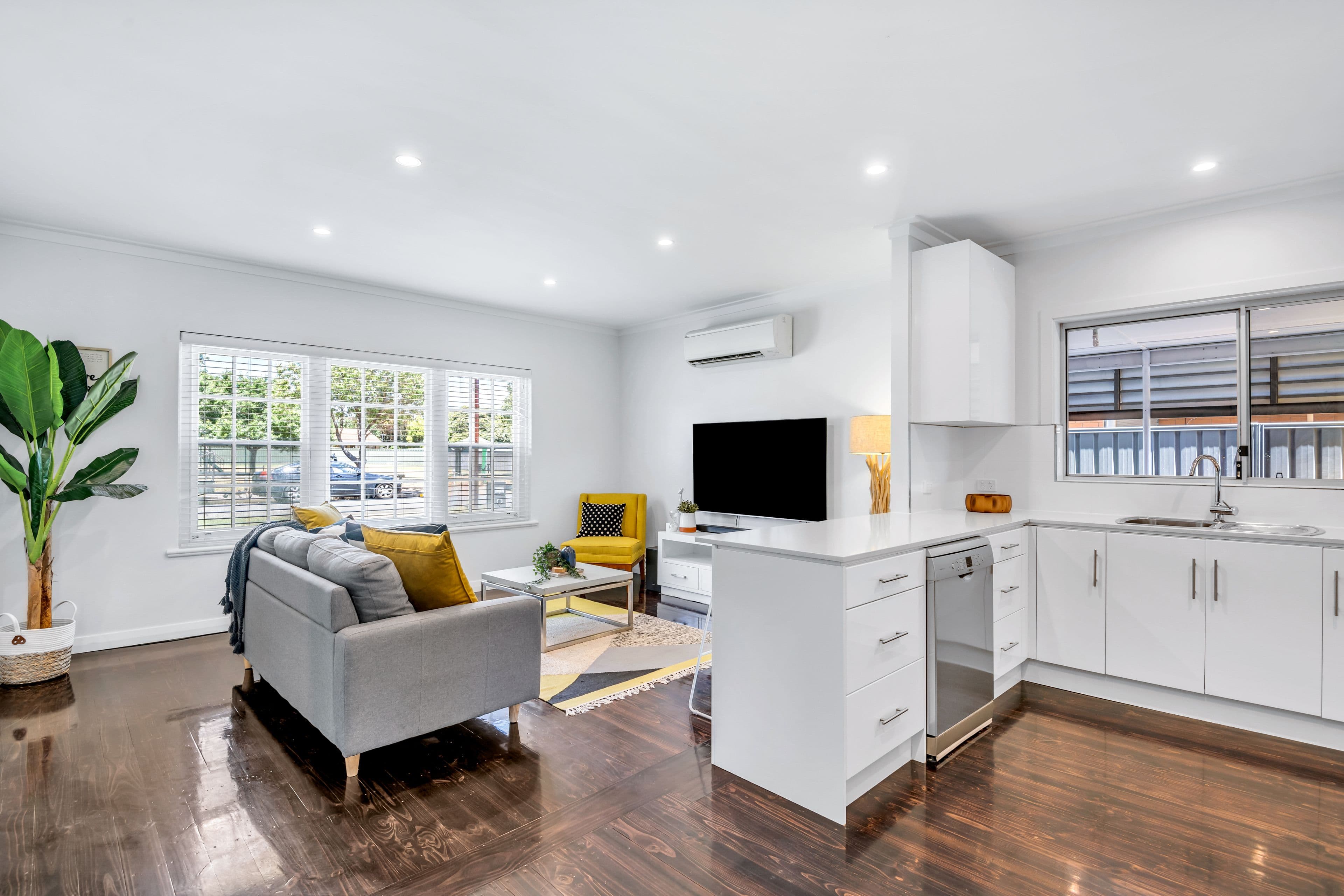 4 Peterson Avenue, Mitchell Park SA 5043, Mitchell Park - Thumbnail 7