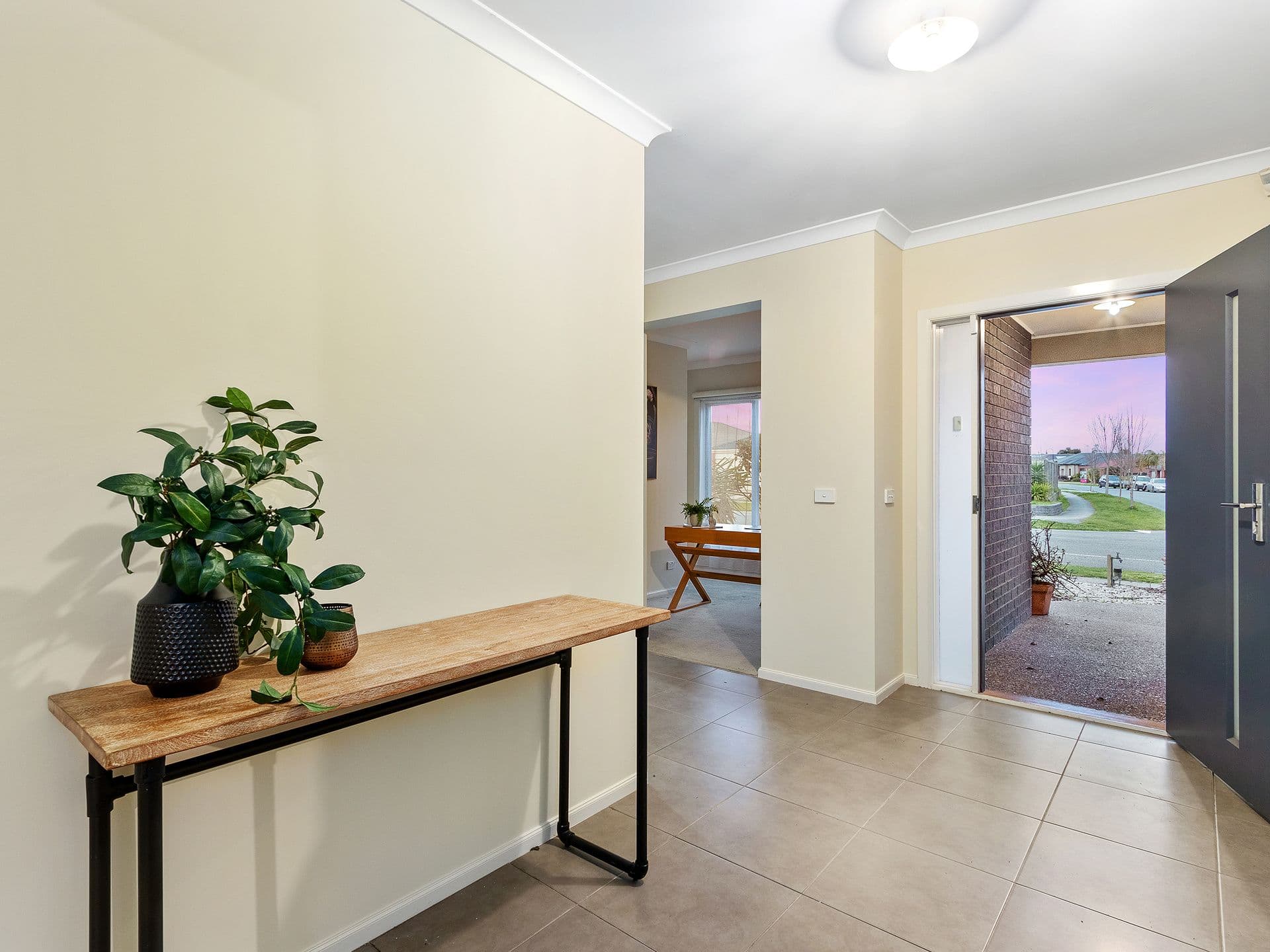 67 Melington Drive, Lyndhurst VIC 3975, Lyndhurst - Thumbnail 2