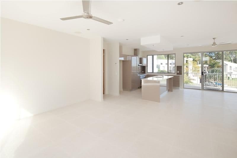 51 Canada Place, ARUNDEL QLD 4214, Arundel - Thumbnail 2