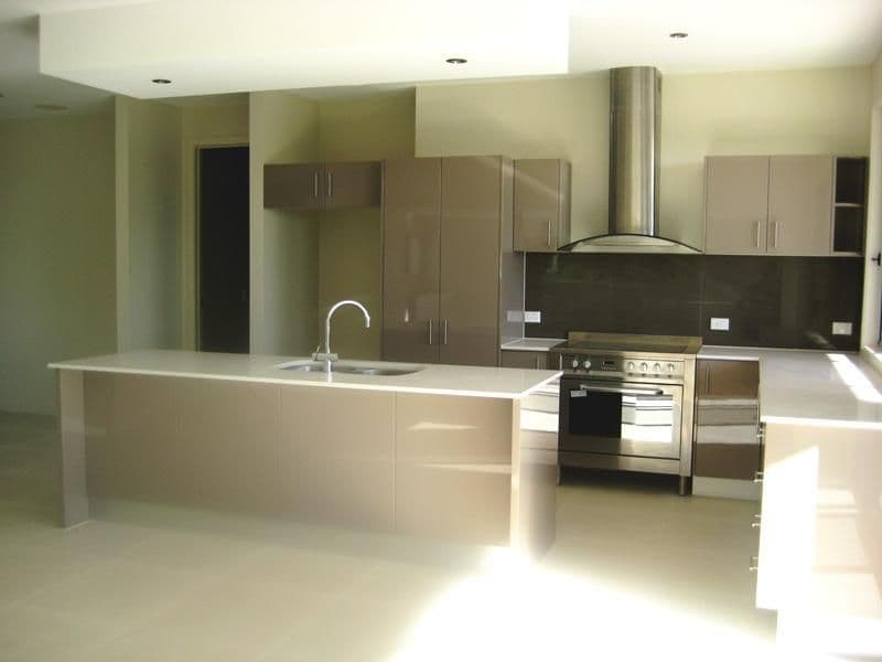 51 Canada Place, ARUNDEL QLD 4214, Arundel - Thumbnail 4