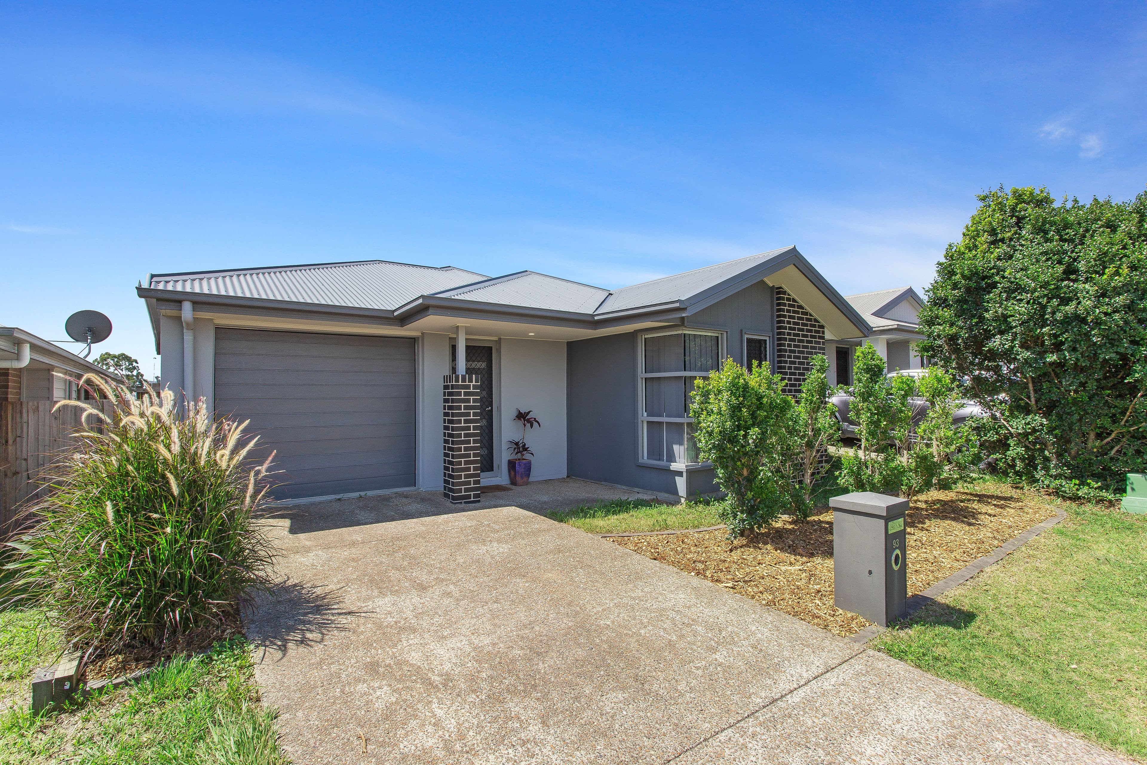 93 Meadowview Drive, Morayfield QLD 4506, Morayfield - Thumbnail 2