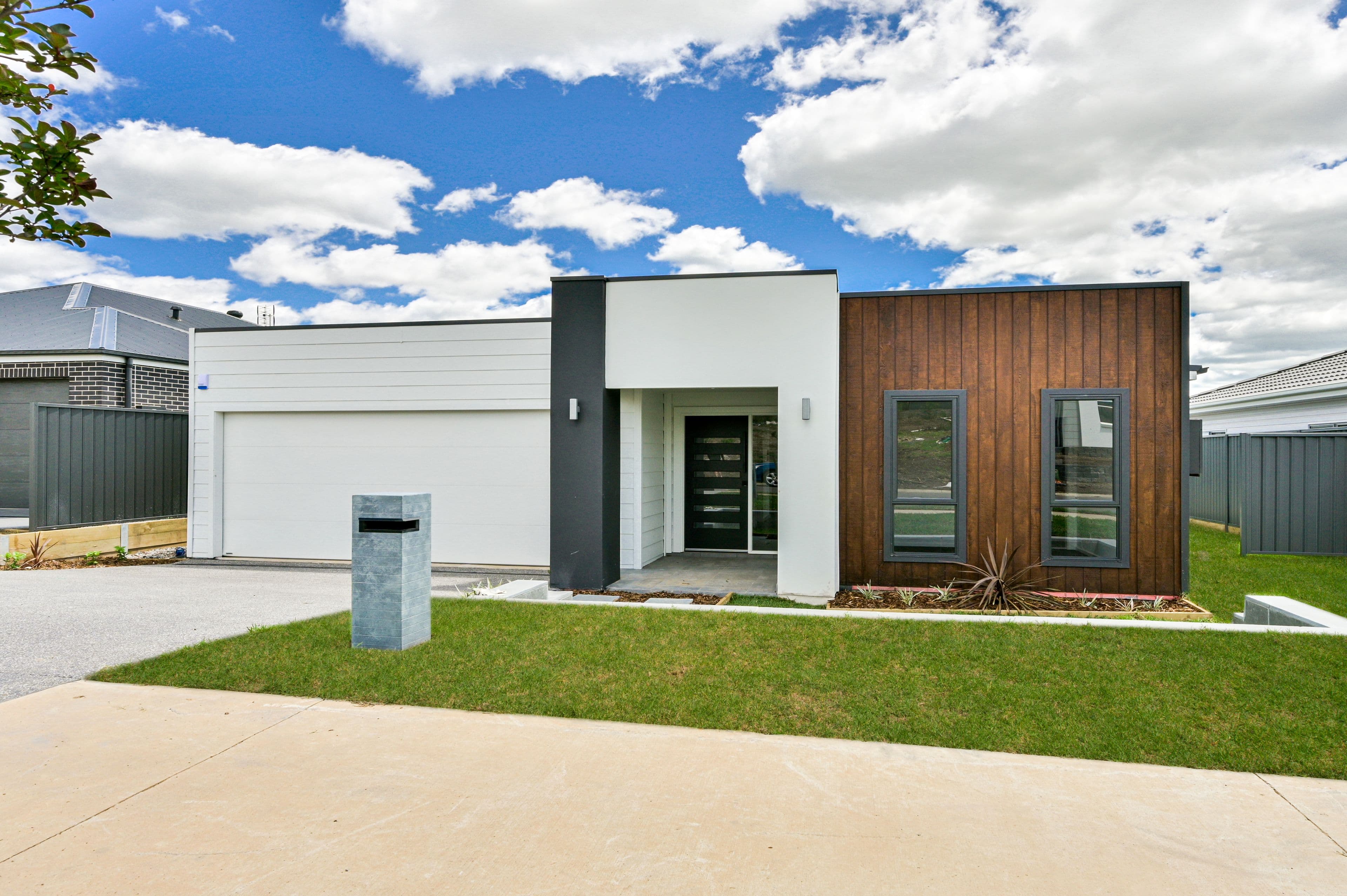 16 Constance Street, Thirlmere NSW 2572, Thirlmere - Image 1