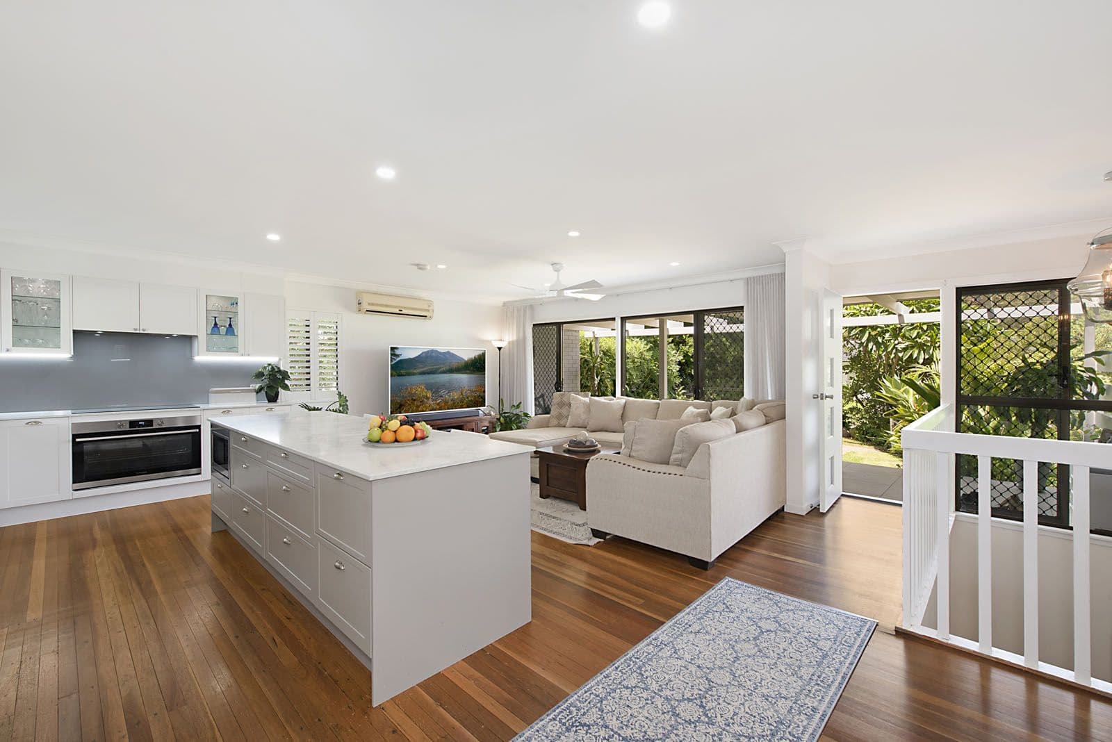 16 Rialanna Street, Kenmore QLD 4069, Kenmore - Thumbnail 7