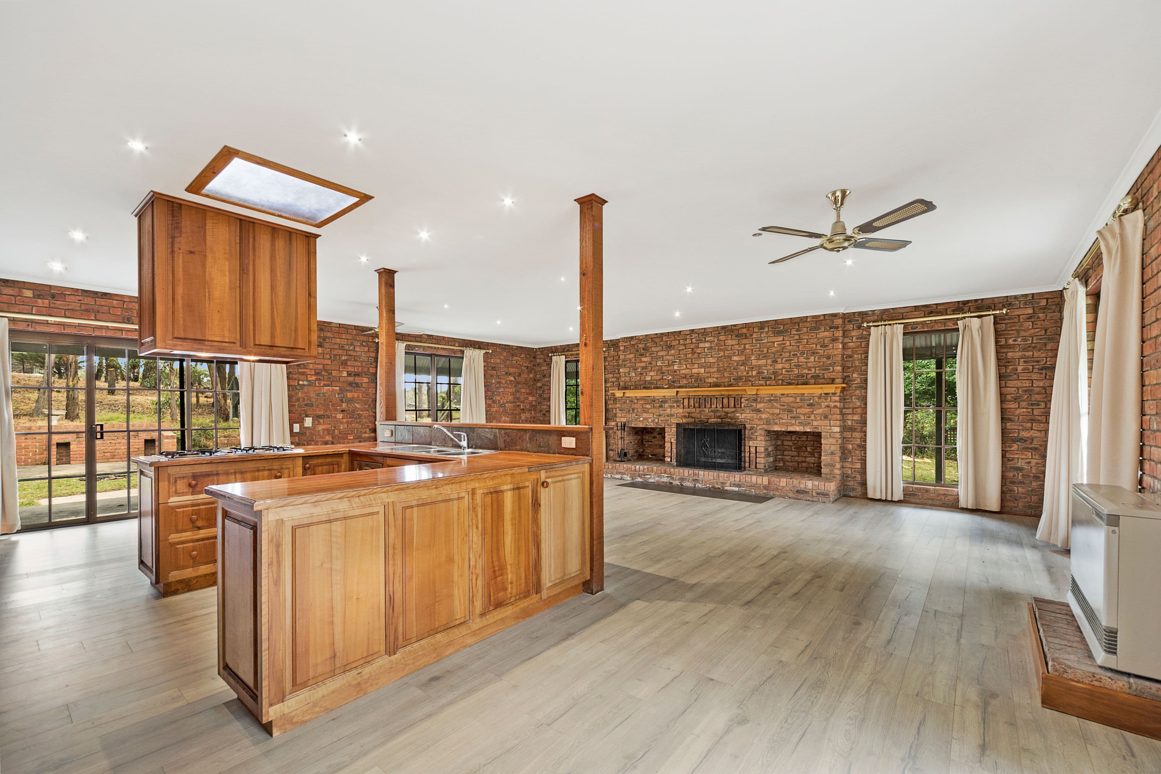 116 Daylesford Road, Brown Hill VIC 3350, Brown Hill - Thumbnail 2