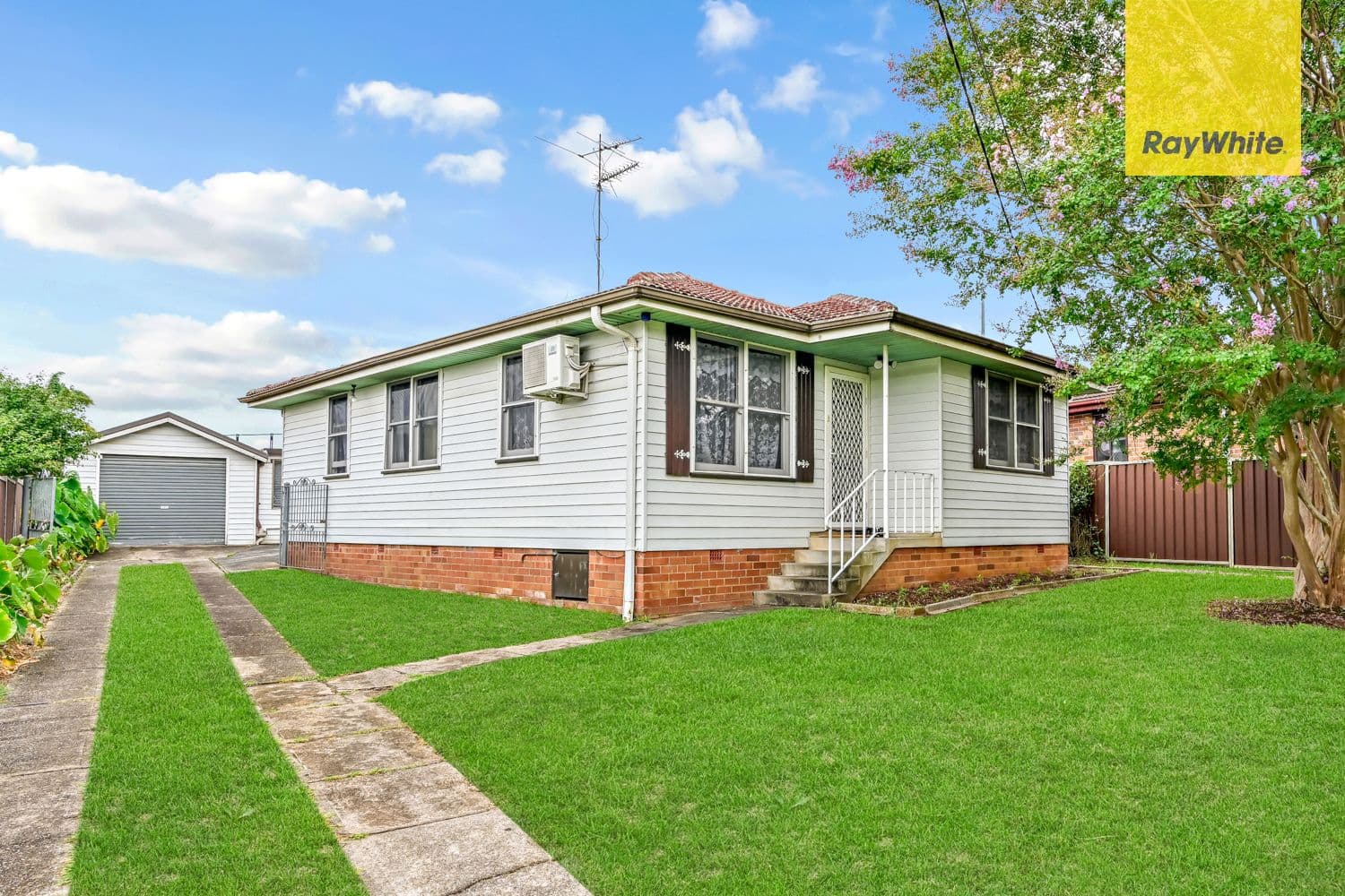 4 Spyglass Court, Sunbury - Image 1