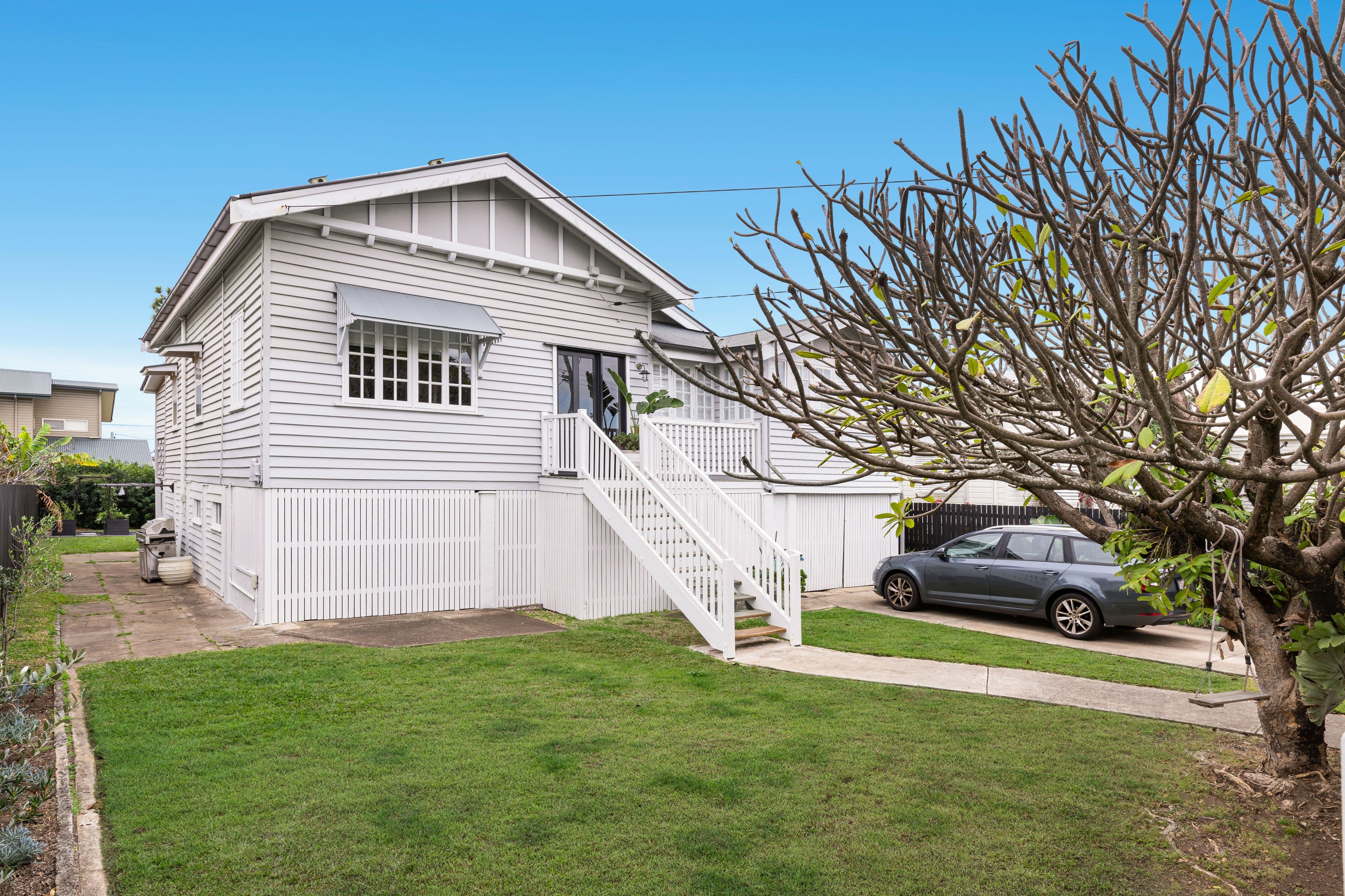 8 Sixth Avenue, Kedron QLD 4031, Kedron - Thumbnail 3