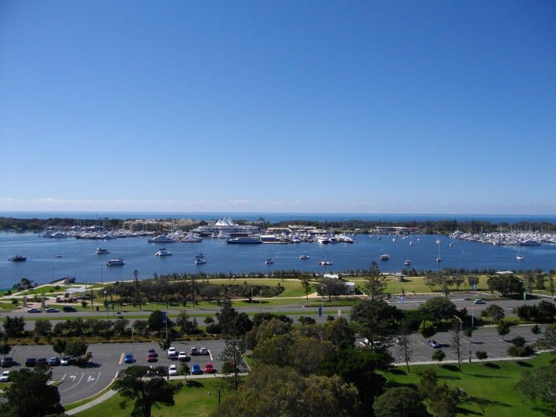 13A 10 Marine Parade, SOUTHPORT QLD 4215, Southport - Thumbnail 2