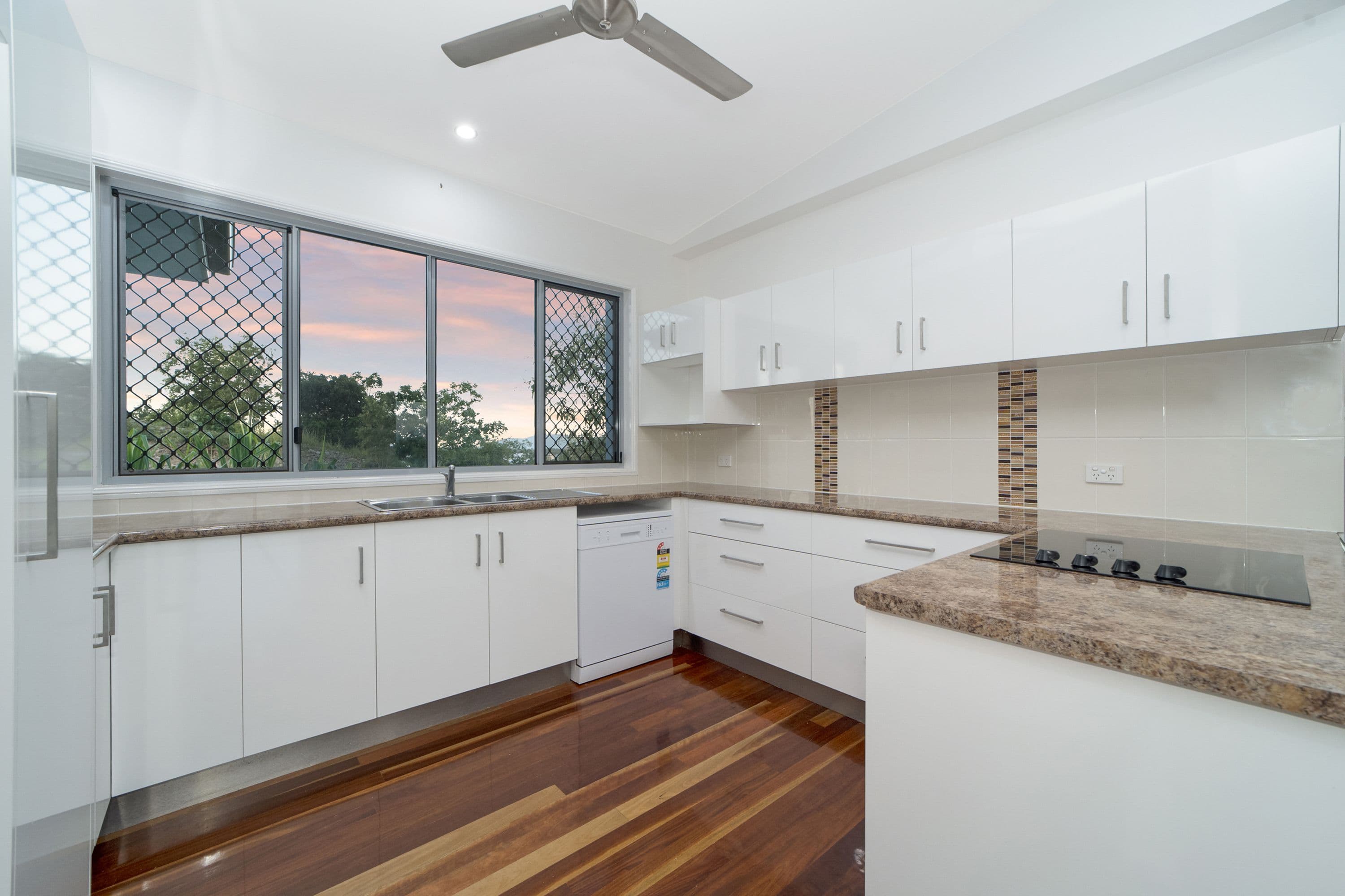 49 Deedes Crescent, Bushland Beach QLD 4818, Bushland Beach - Thumbnail 3