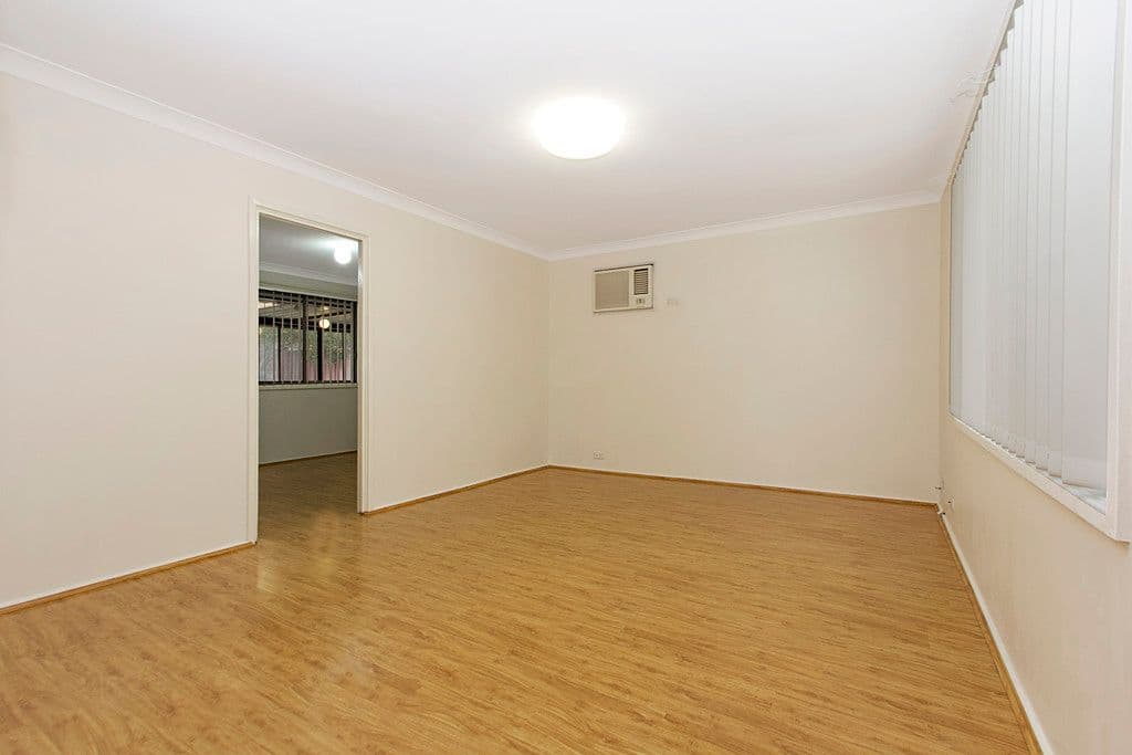 14 Quakers Hill Parkway, Quakers Hill - Thumbnail 2