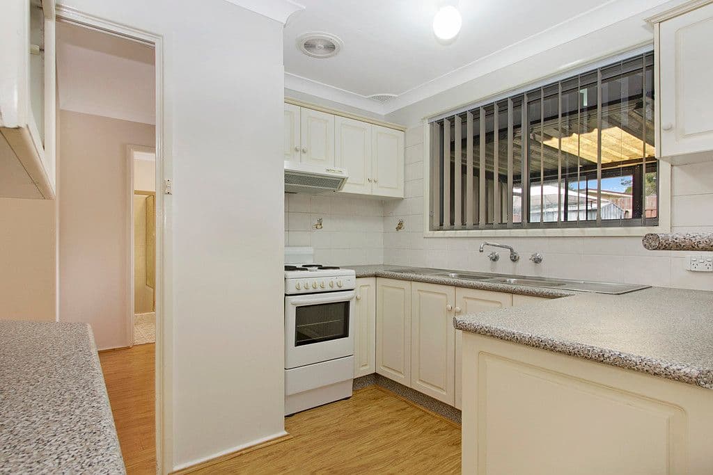 14 Quakers Hill Parkway, Quakers Hill - Thumbnail 3
