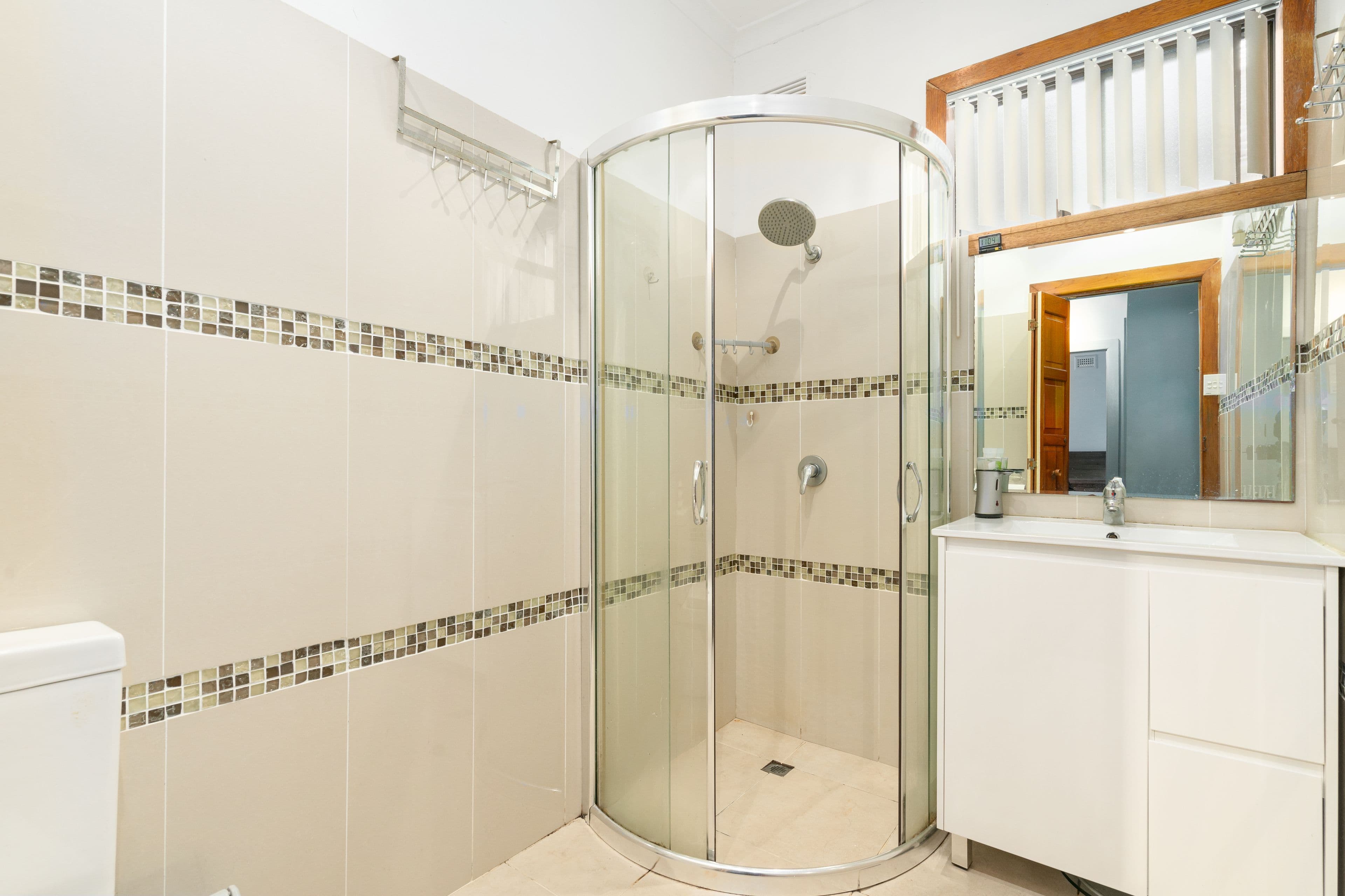 16 Mcintosh Street, Fairfield NSW 2165, Fairfield - Thumbnail 8