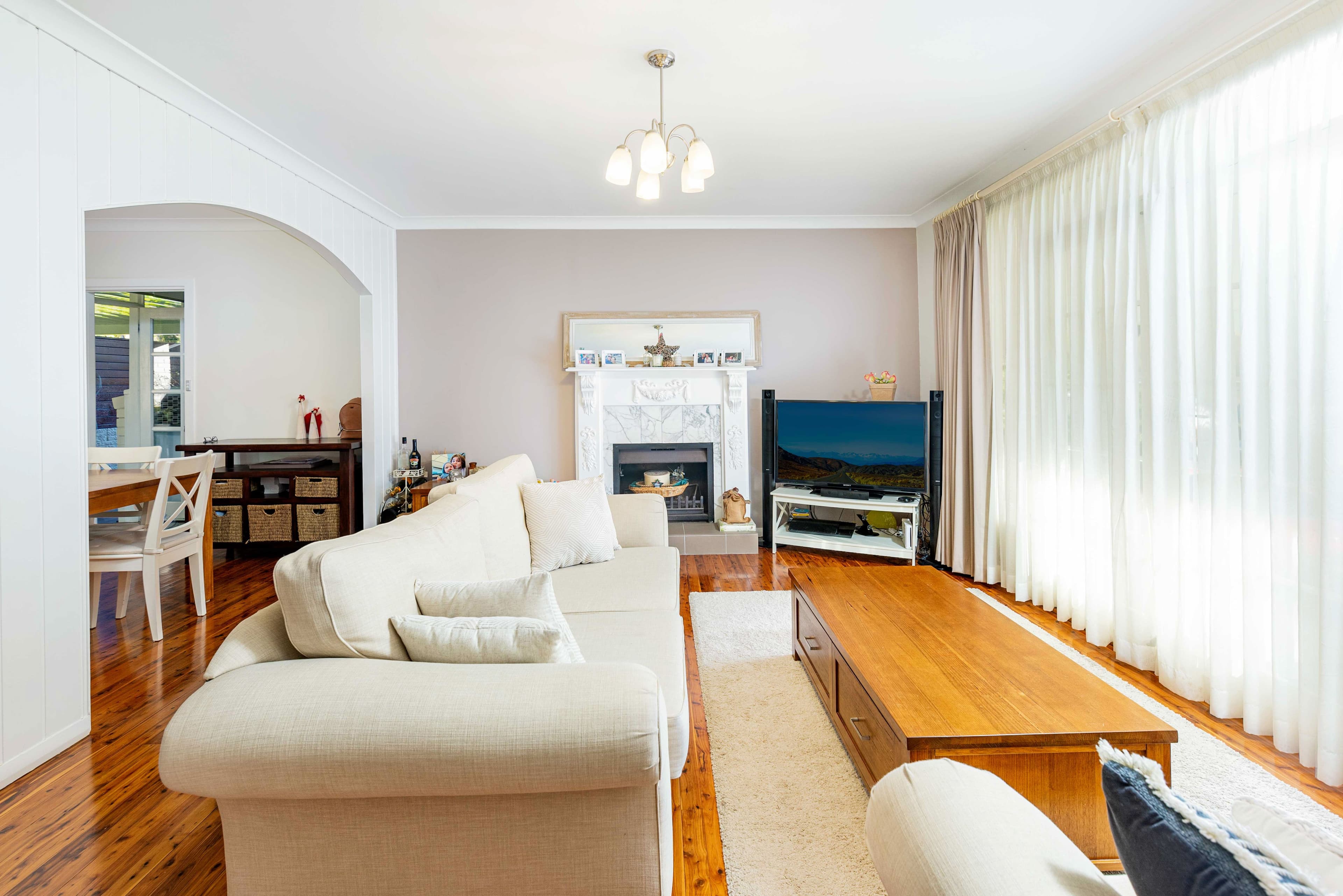 9 Jindabyne Avenue, Baulkham Hills - Thumbnail 3