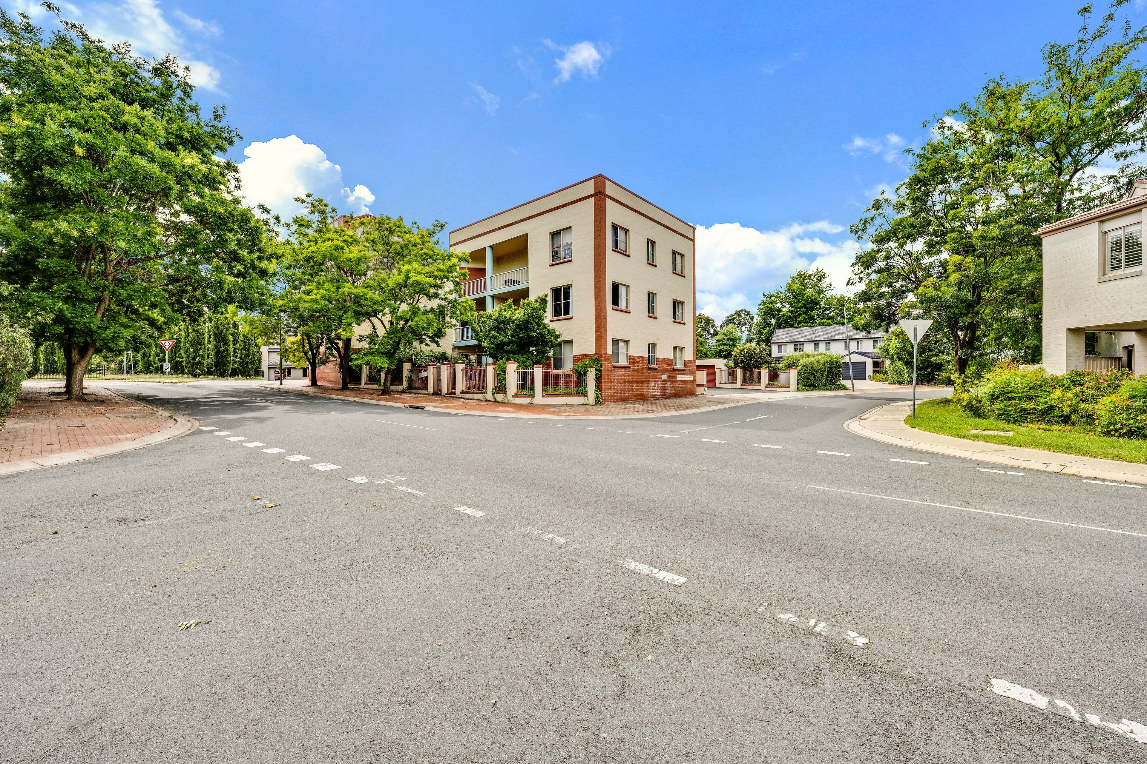 1 Port Jackson Circuit, Phillip ACT 2606, Phillip - Image 1