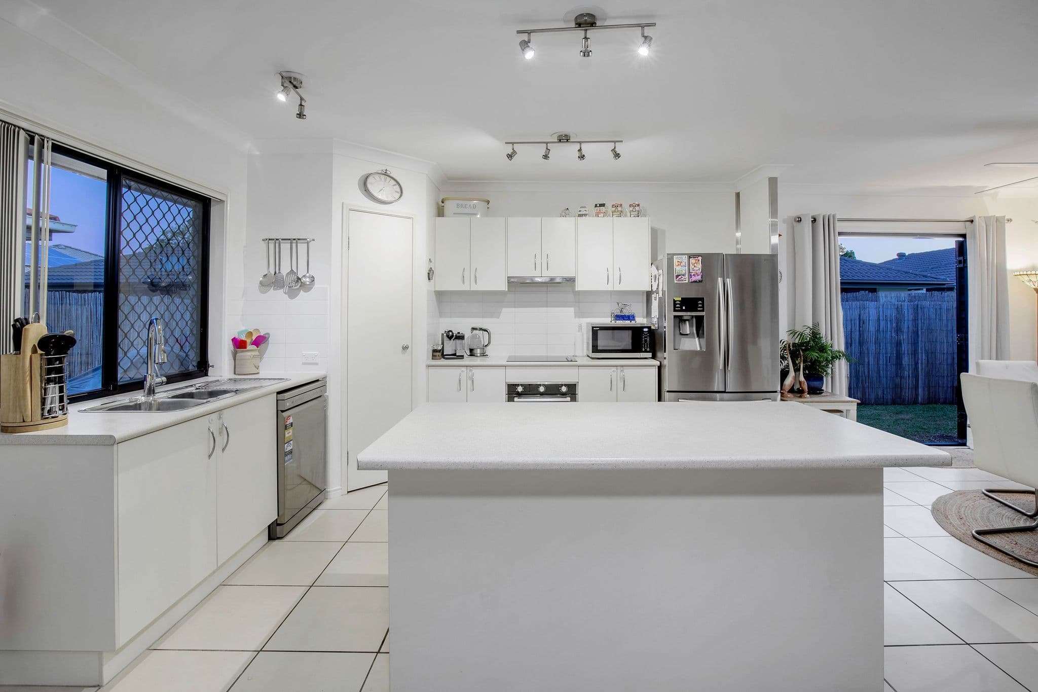 15 Ansett Way, Upper Coomera QLD 4209, Upper Coomera - Thumbnail 2