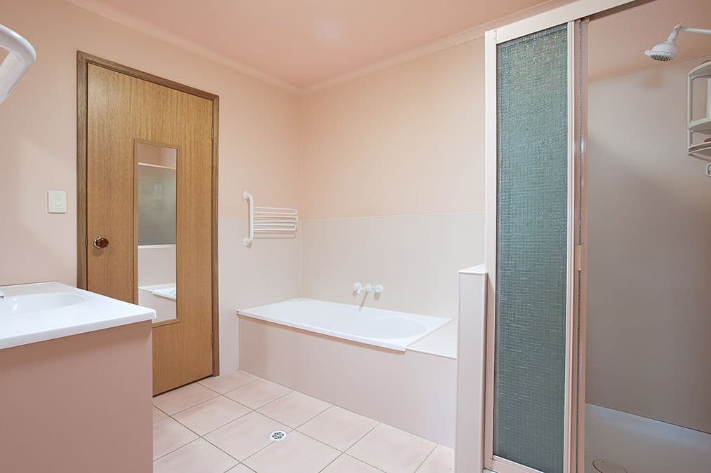 3 Roslyn Street, CENTENARY HEIGHTS QLD 4350, Centenary Heights - Thumbnail 8