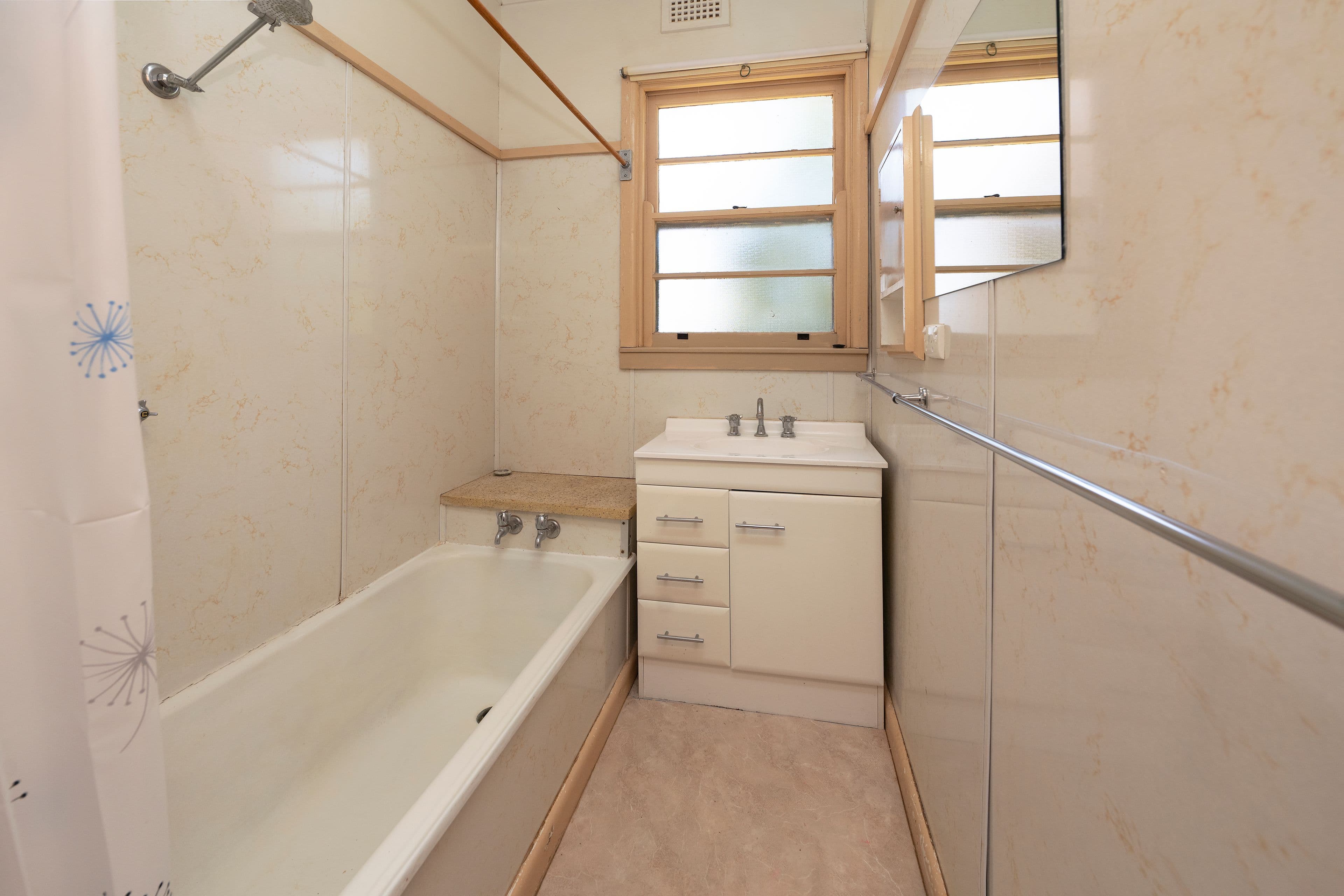 45 Sutcliff Street, Sea Lake VIC 3533, Sea Lake - Thumbnail 4