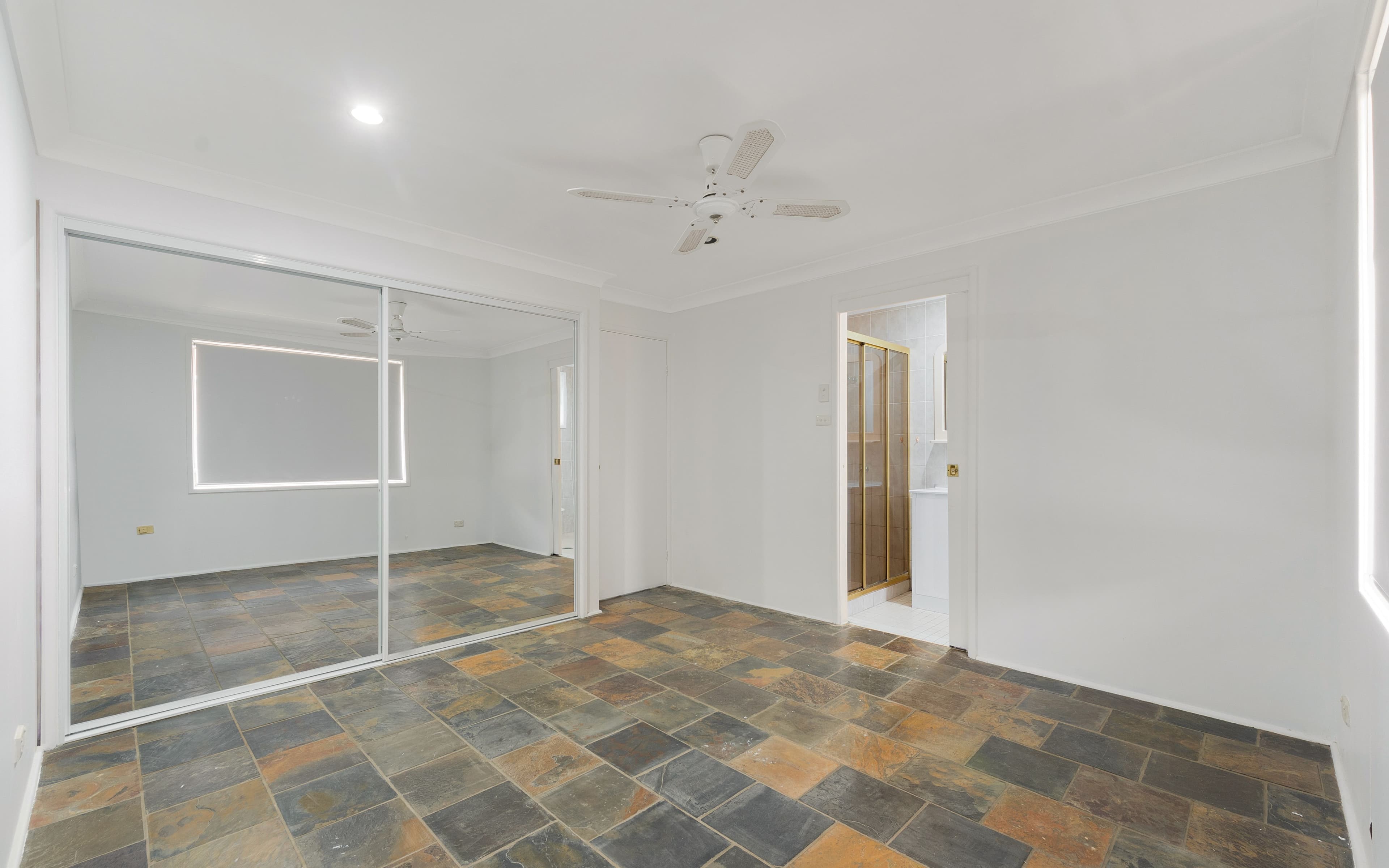 70 Cudgegong Road, Ruse NSW 2560, Ruse - Thumbnail 5