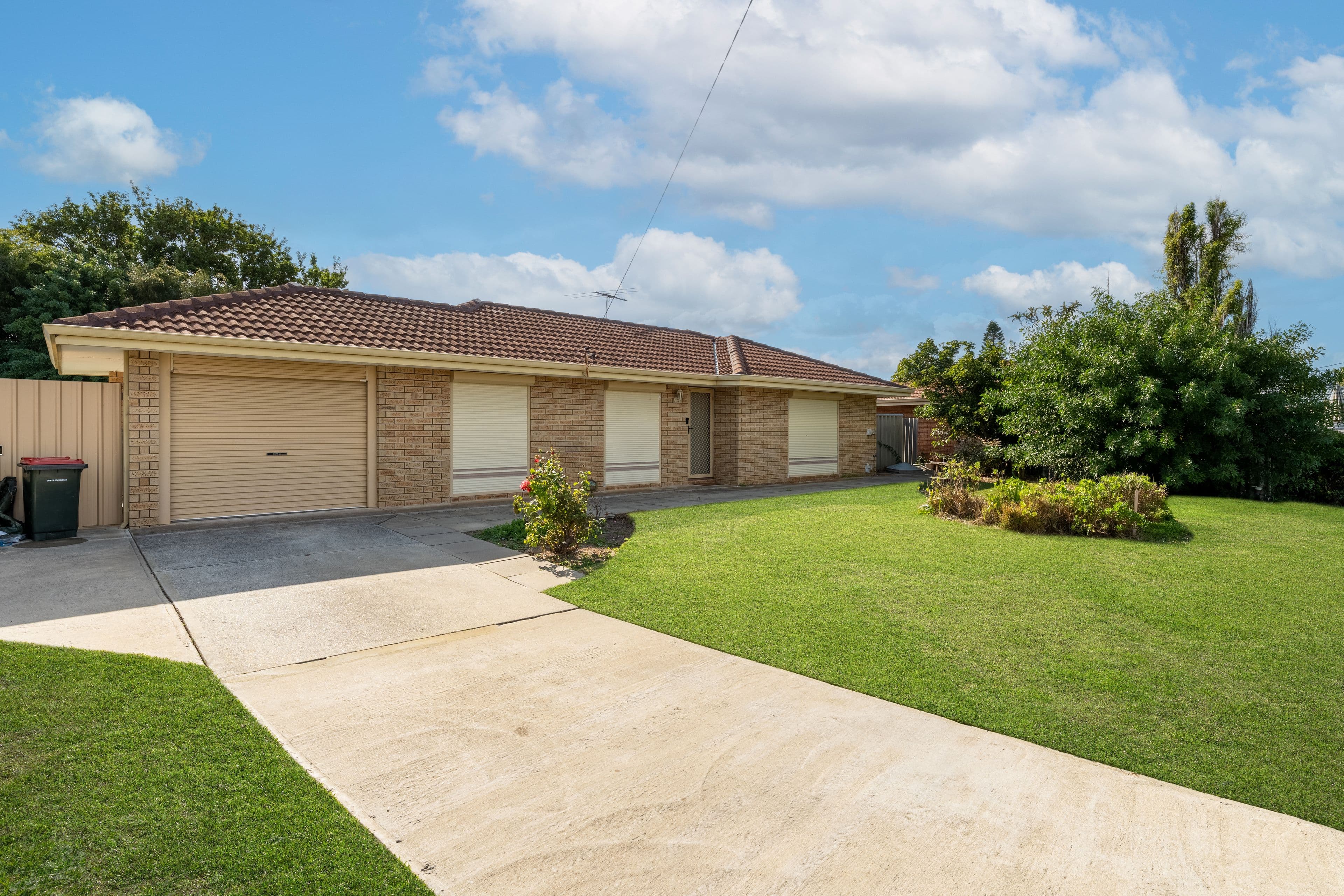 11 Suva Place, Cooloongup WA 6168, Cooloongup - Image 1