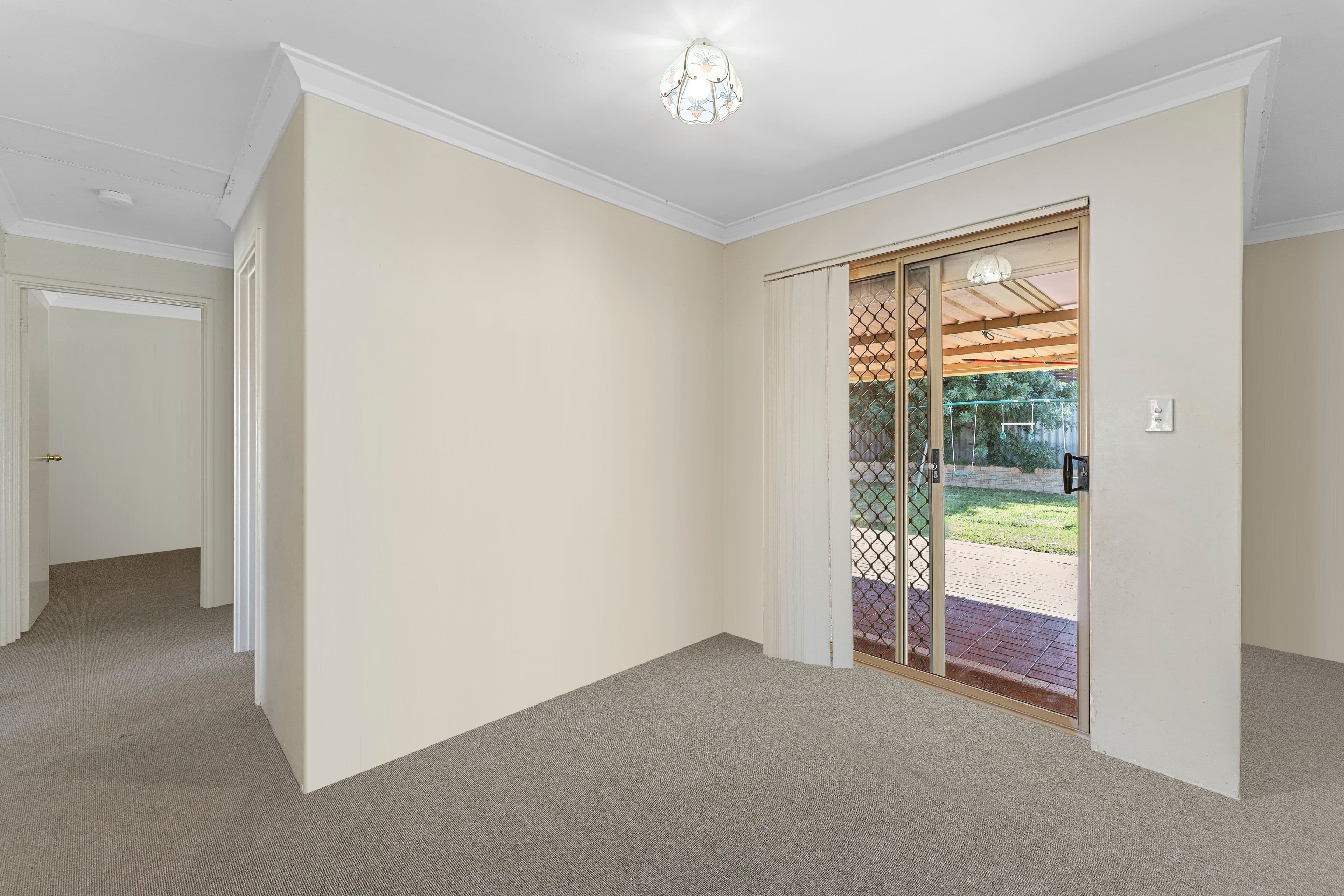 11 Suva Place, Cooloongup WA 6168, Cooloongup - Thumbnail 5