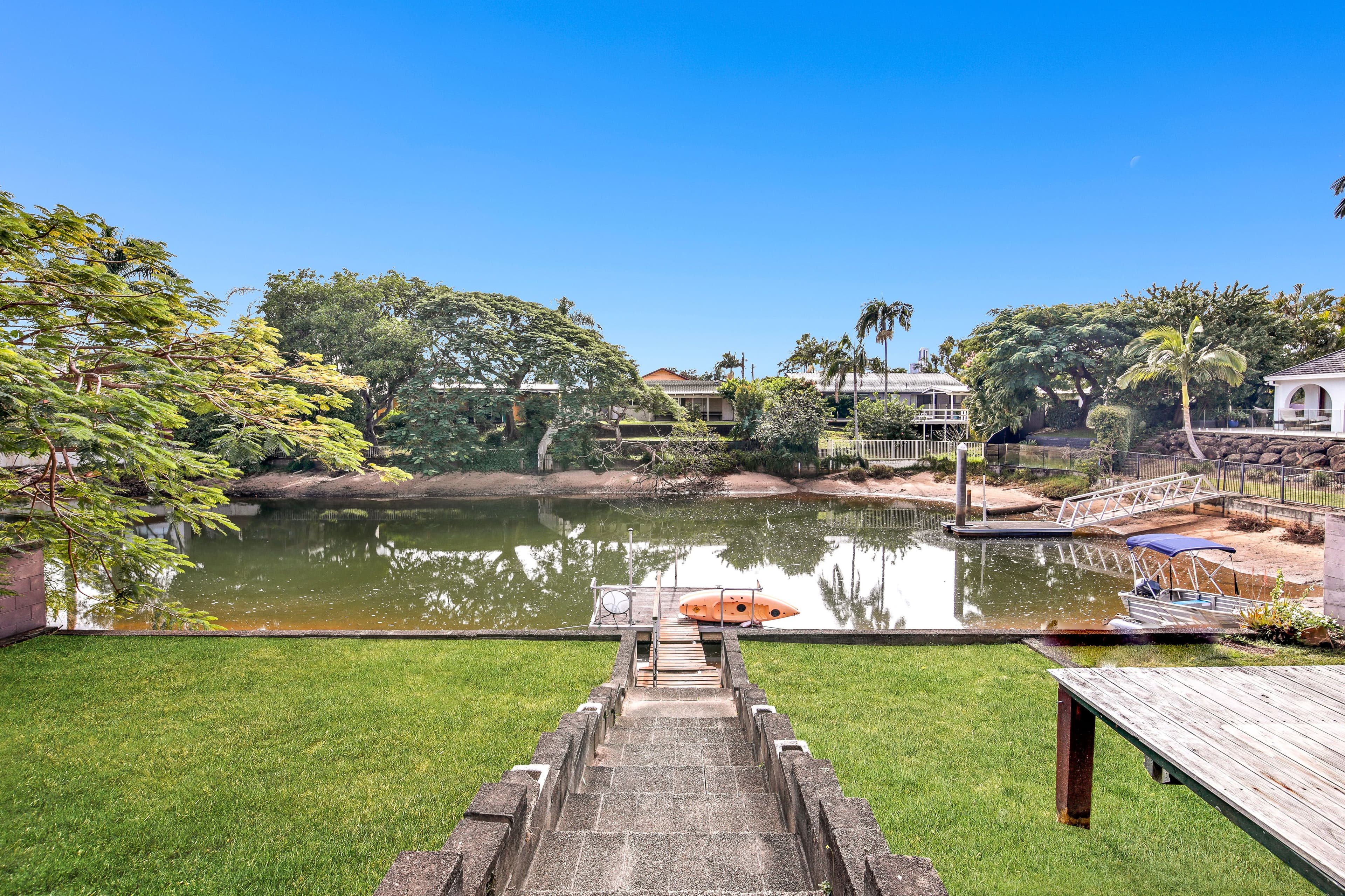 3 Pensacola Court, Broadbeach Waters QLD 4218, Broadbeach Waters - Thumbnail 2