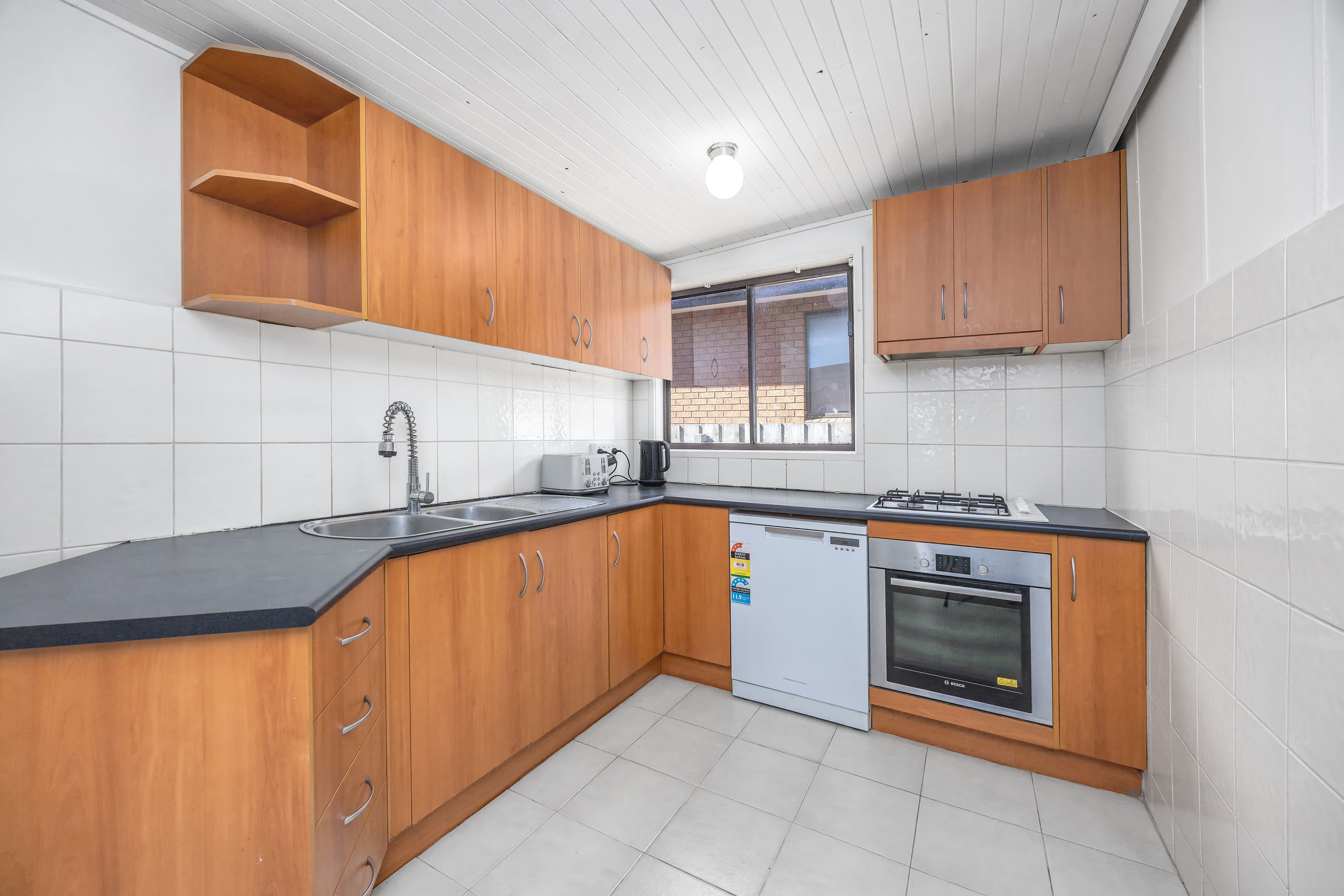35 Potton Avenue, Rosebud VIC 3939, Rosebud - Thumbnail 3