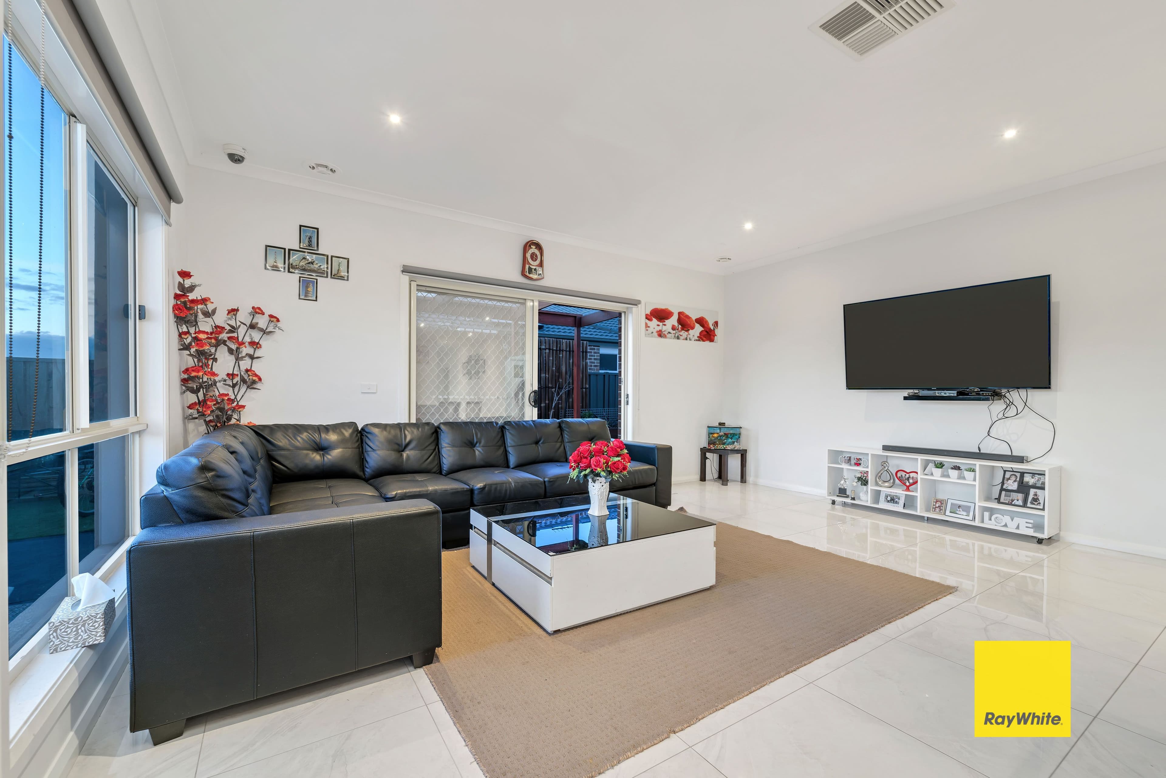 8 Canunda Way, Tarneit VIC 3029, Tarneit - Thumbnail 7