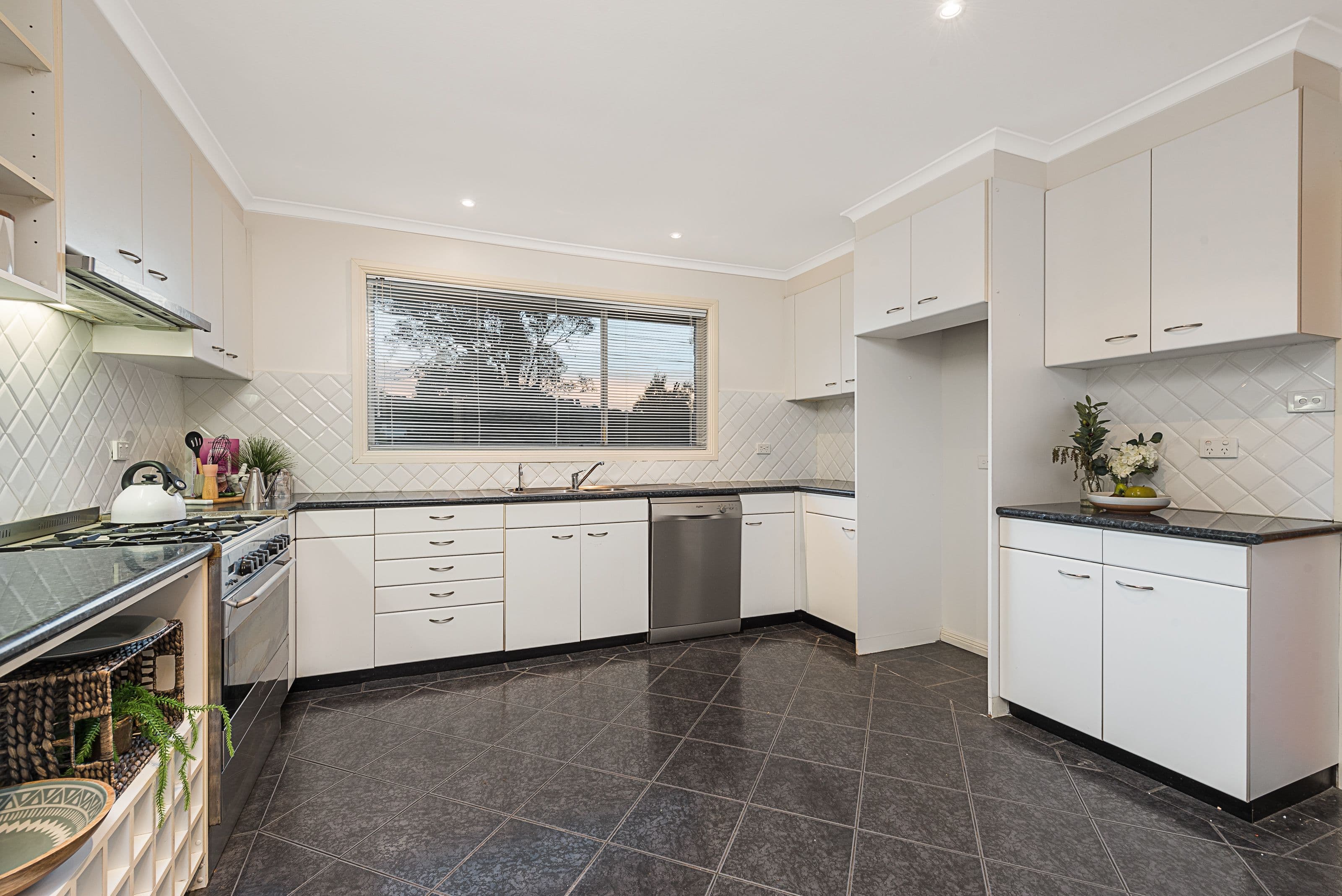 21 Emma Road, Croydon VIC 3136, Croydon - Thumbnail 6
