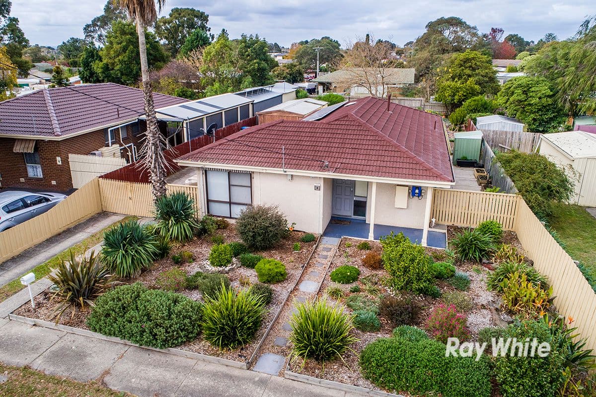 20 Valepark Crescent, Cranbourne VIC 3977, Cranbourne - Image 1