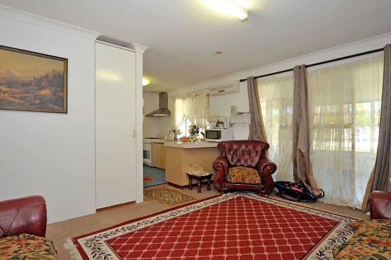 19 Yenisey Crescent, BEECHBORO WA 6063, Beechboro - Thumbnail 5