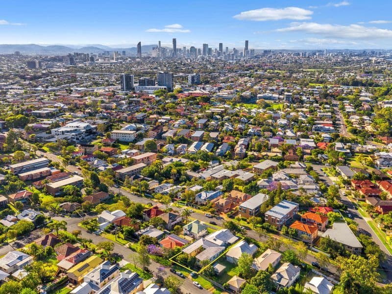 63 York Street, Coorparoo QLD 4151, Coorparoo - Thumbnail 2