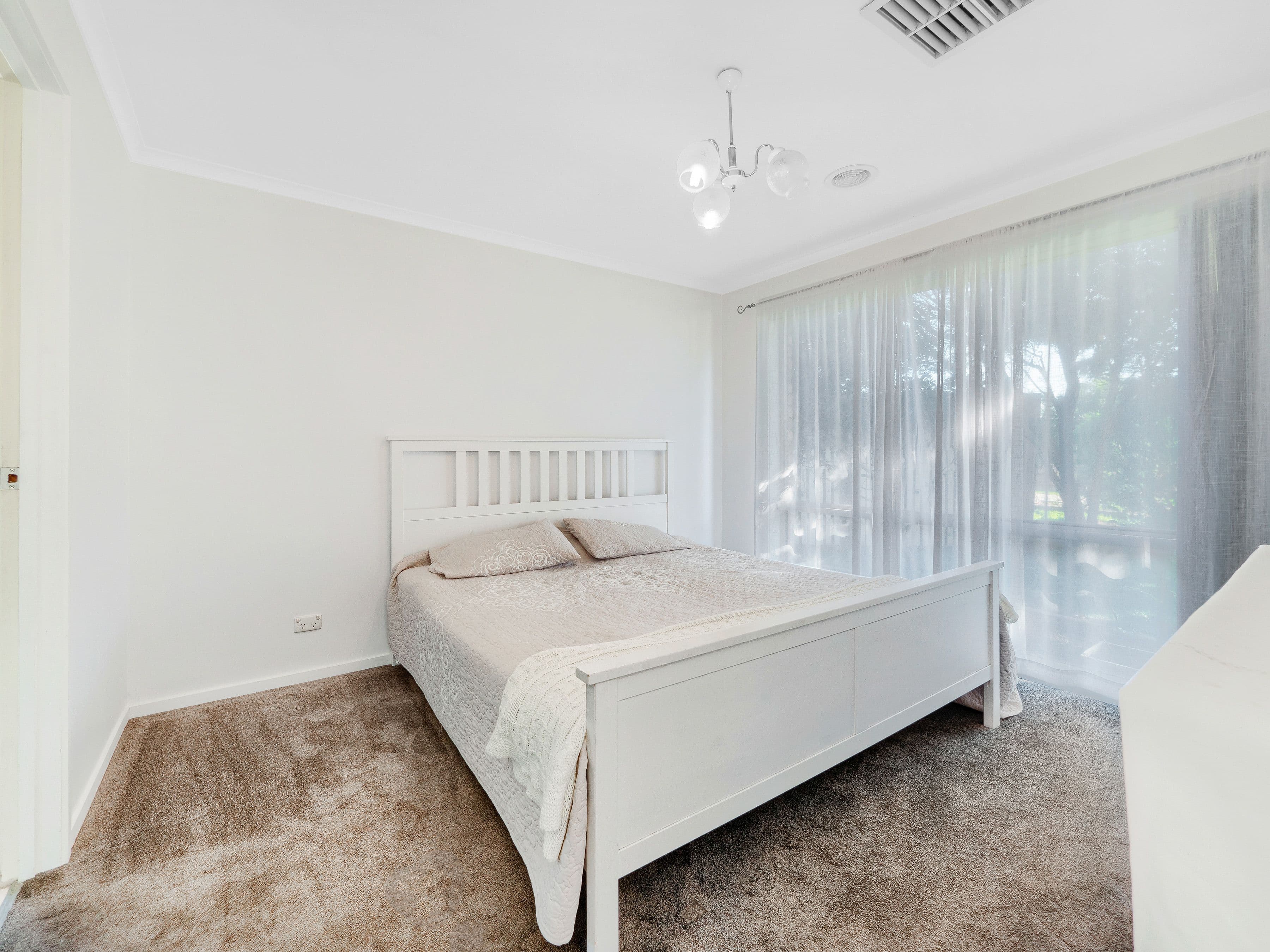 22 Coriyule Court, Cranbourne North VIC 3977, Cranbourne North - Thumbnail 4