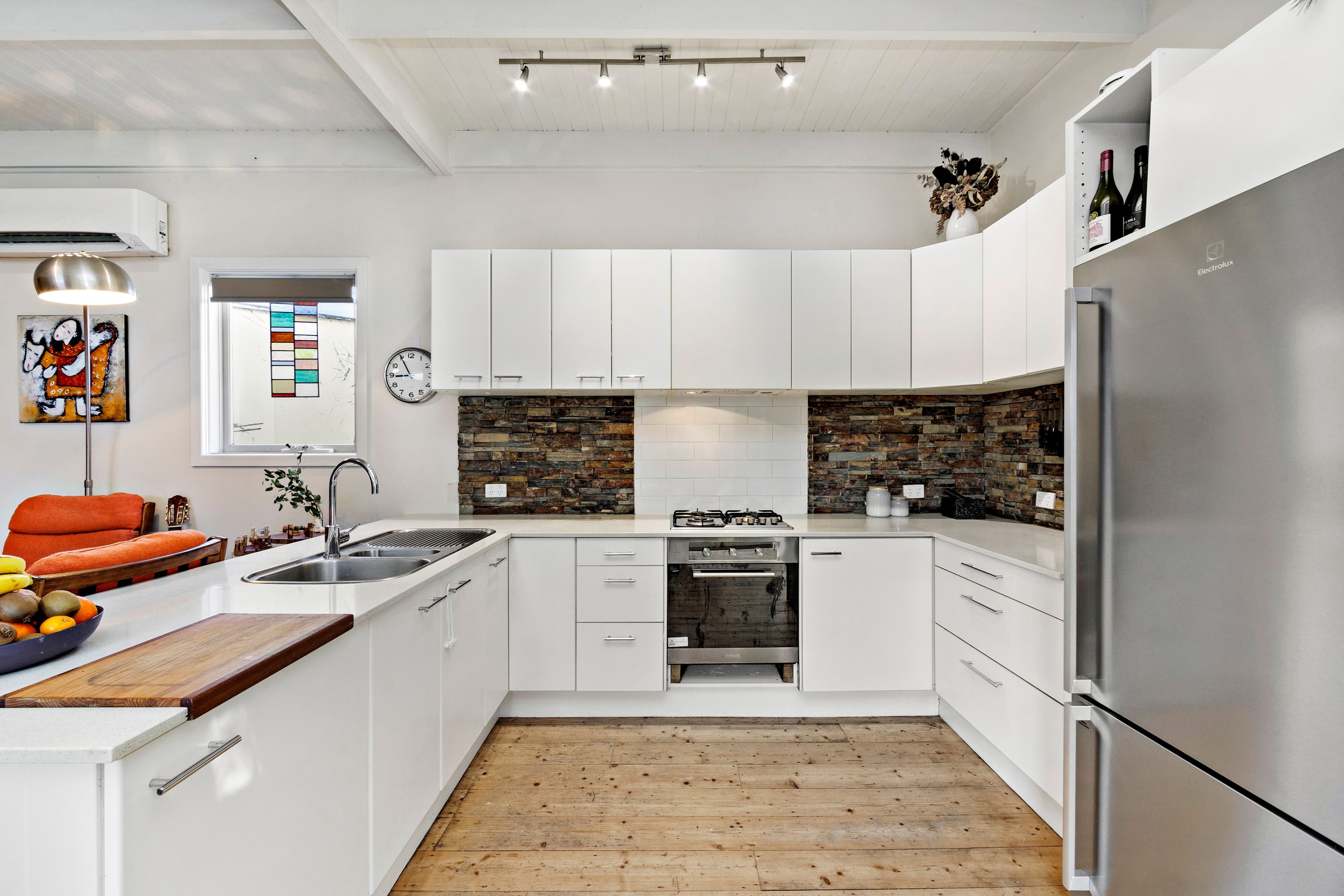 36 Leander Street, Footscray VIC 3011, Footscray - Thumbnail 2