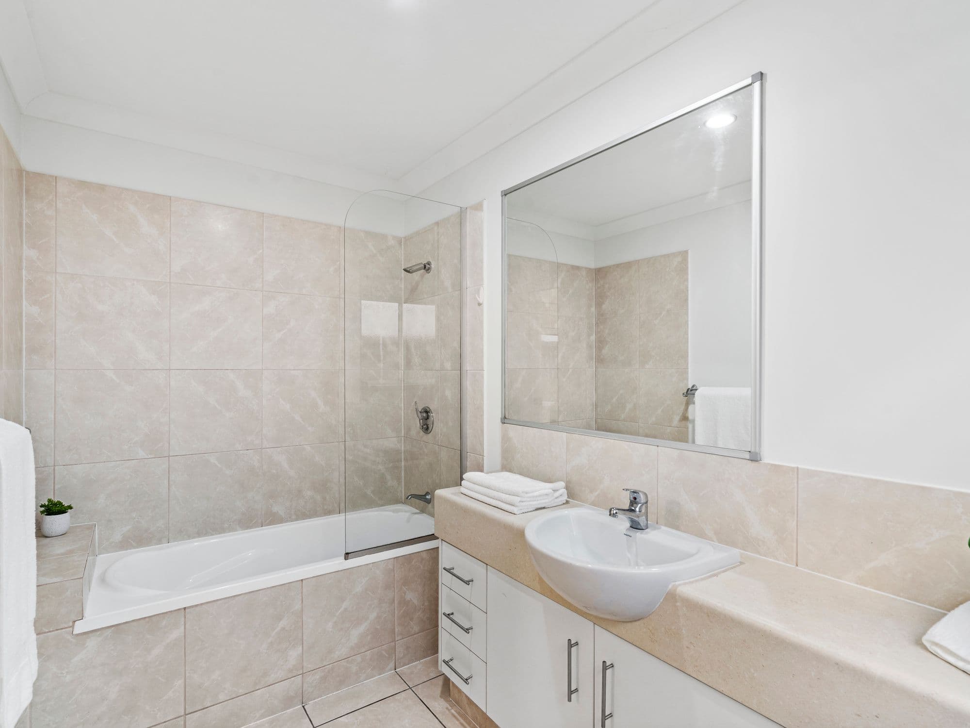 398 Musgrave Road, Coopers Plains QLD 4108, Coopers Plains - Thumbnail 5