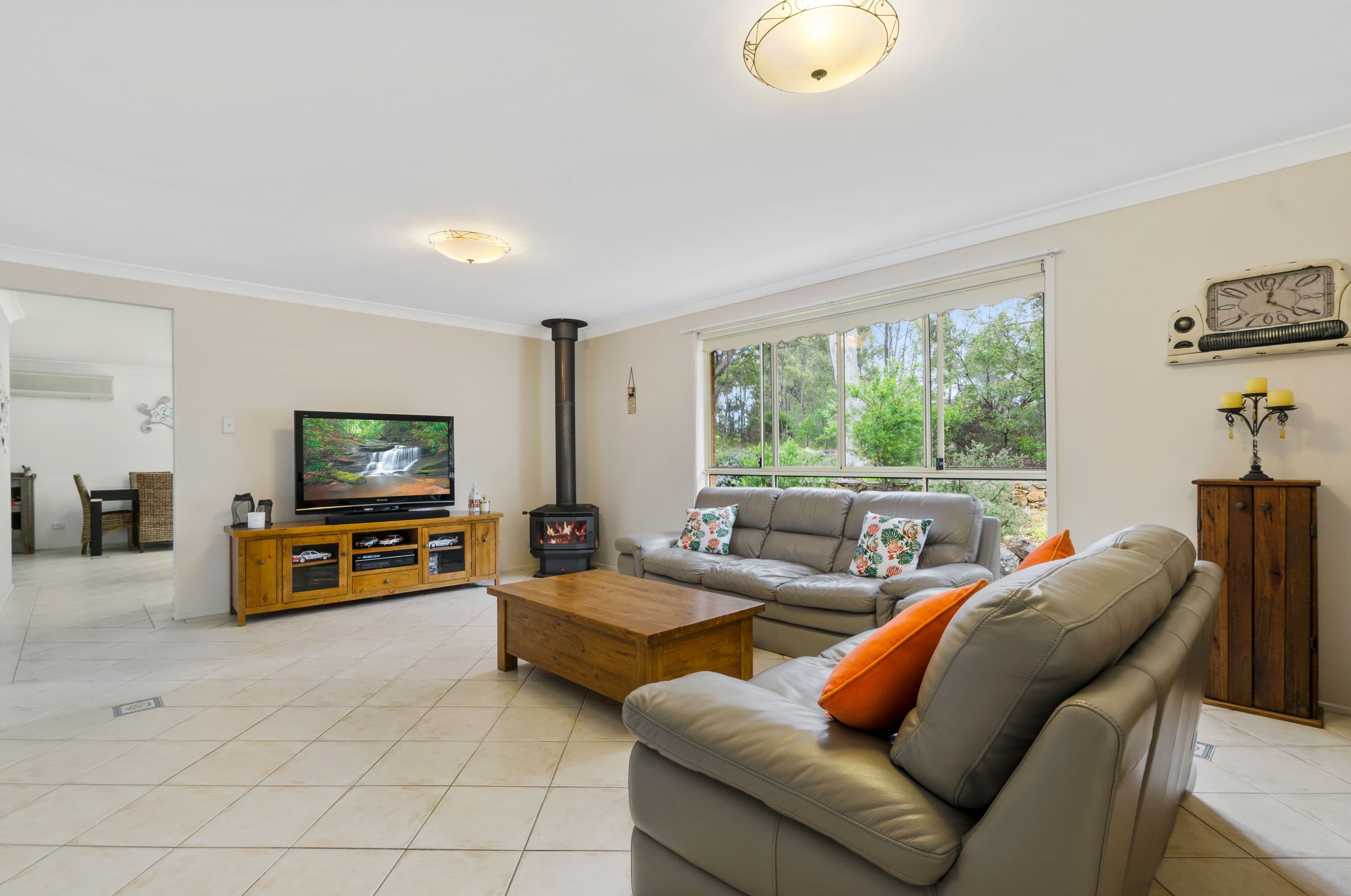 3 Vaughan Street, Hill Top - Image 1