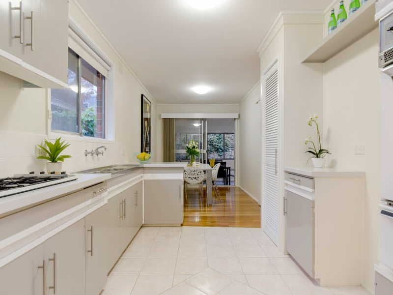 39 Karingal Drive, FRANKSTON VIC 3199, Frankston - Thumbnail 2