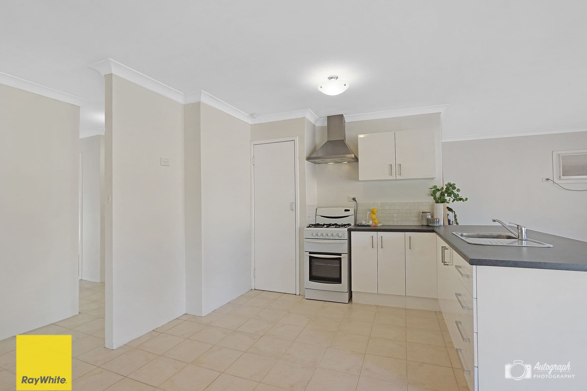 17 Honeywell Boulevard, Mirrabooka WA 6061, Mirrabooka - Thumbnail 6
