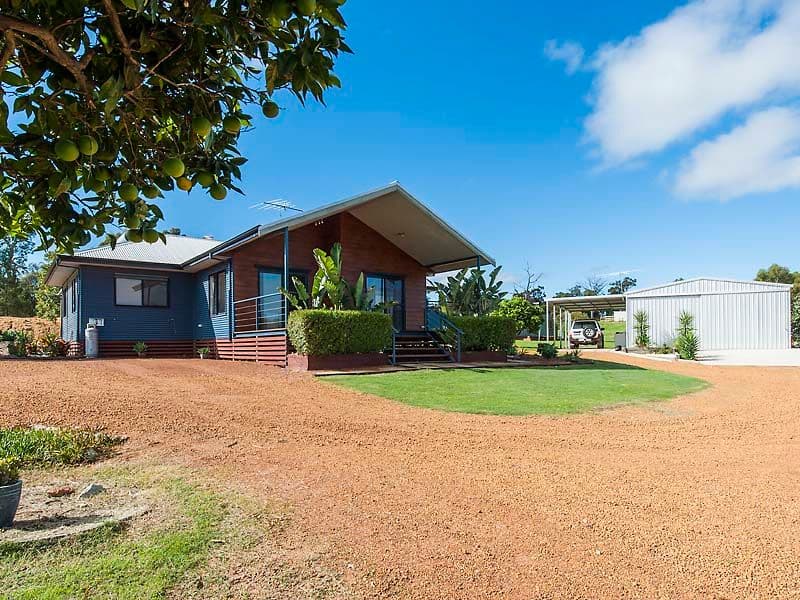 11 Callow Drive, Bullsbrook WA 6084, Bullsbrook - Image 1