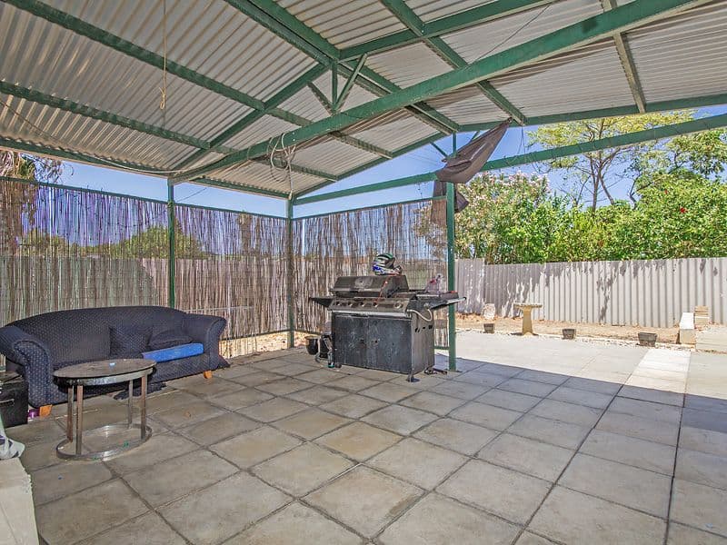 12 Breaden Drive, COOLOONGUP WA 6168, Cooloongup - Thumbnail 2