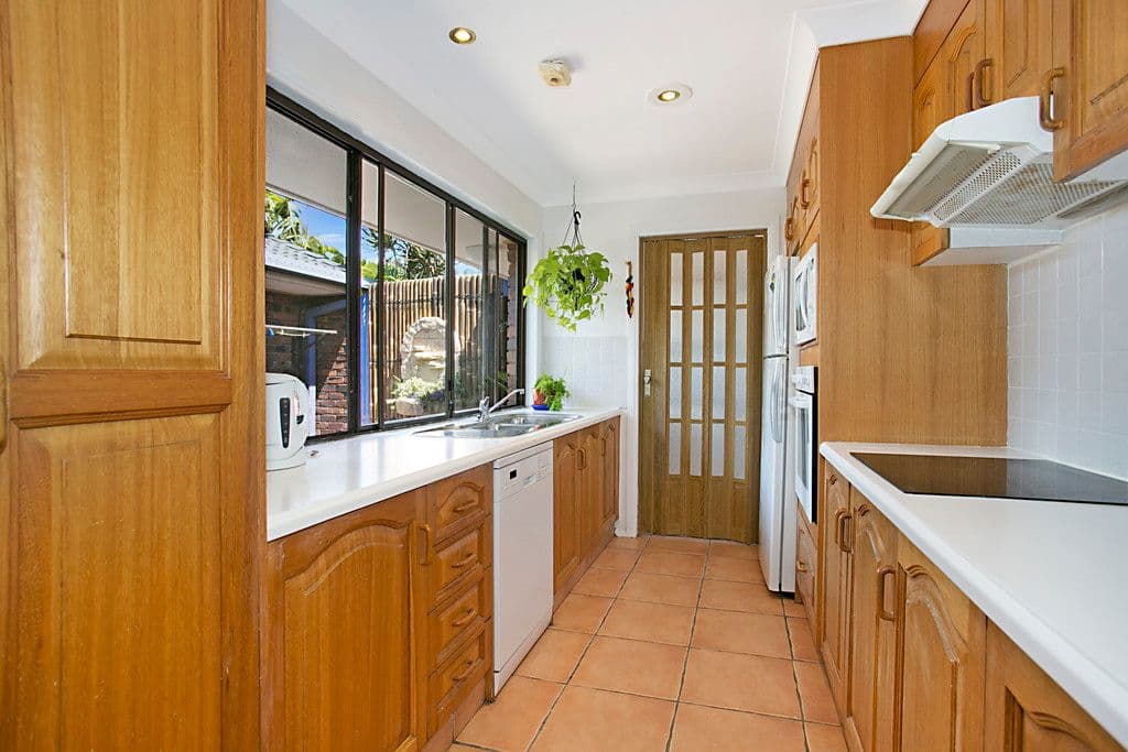 7 Oriole Court, Burleigh Waters QLD 4220, Burleigh Waters - Thumbnail 5