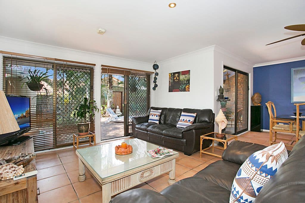 7 Oriole Court, Burleigh Waters QLD 4220, Burleigh Waters - Thumbnail 6