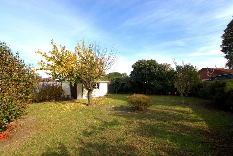 19 Armata Crescent, FRANKSTON NORTH VIC 3200, Frankston North - Thumbnail 8